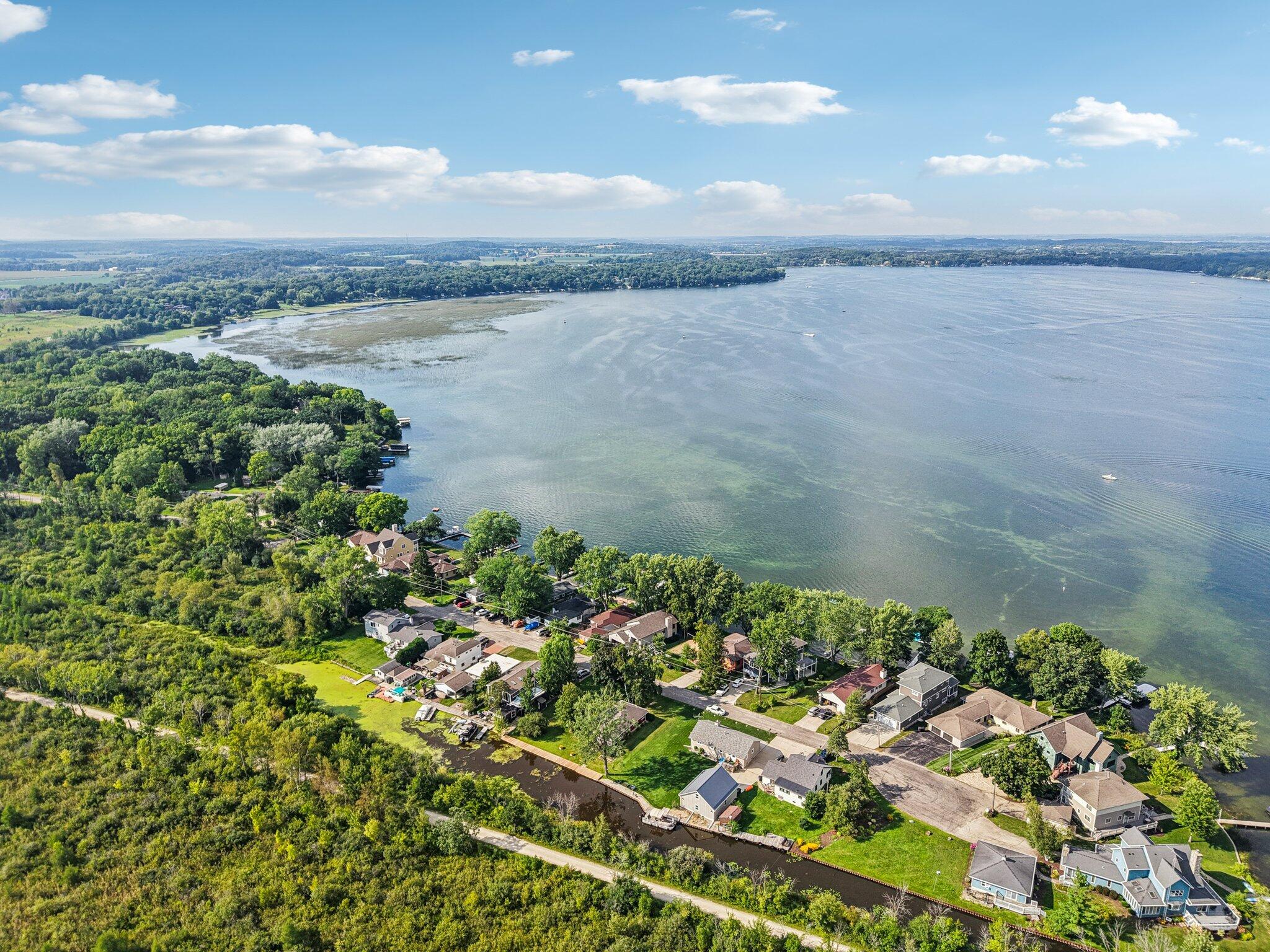 Wisconsin Lake Home for sale (MLS#: 1930442) at W8135  Elm Point Rd, in Lake Mills, Wisconsin. (49 of 53)