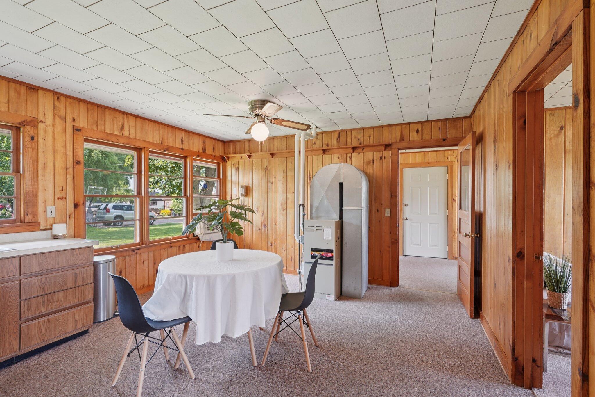 Wisconsin Lake Home for sale (MLS#: 1930442) at W8135  Elm Point Rd, in Lake Mills, Wisconsin. (10 of 53)