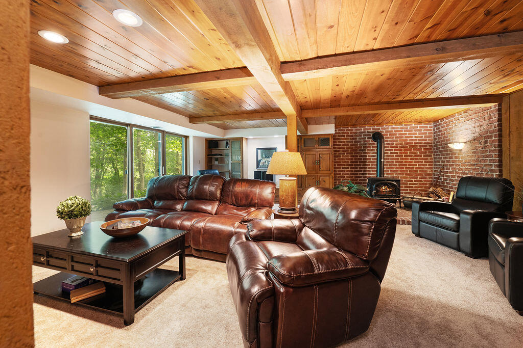 Wisconsin Lake Home for sale (MLS#: 1930480) at W3895  Timber Lake Rd, in Troy, Wisconsin. (29 of 73)
