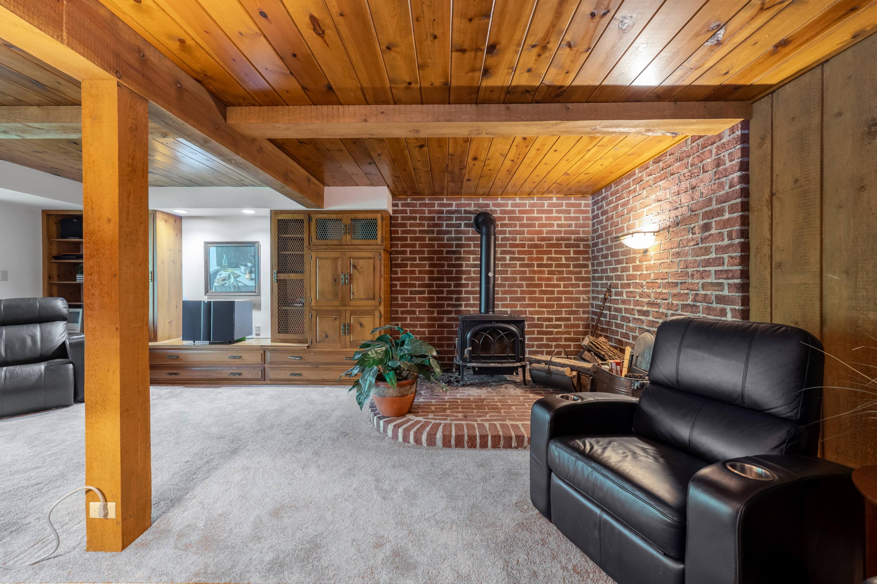 Wisconsin Lake Home for sale (MLS#: 1930480) at W3895  Timber Lake Rd, in Troy, Wisconsin. (31 of 73)
