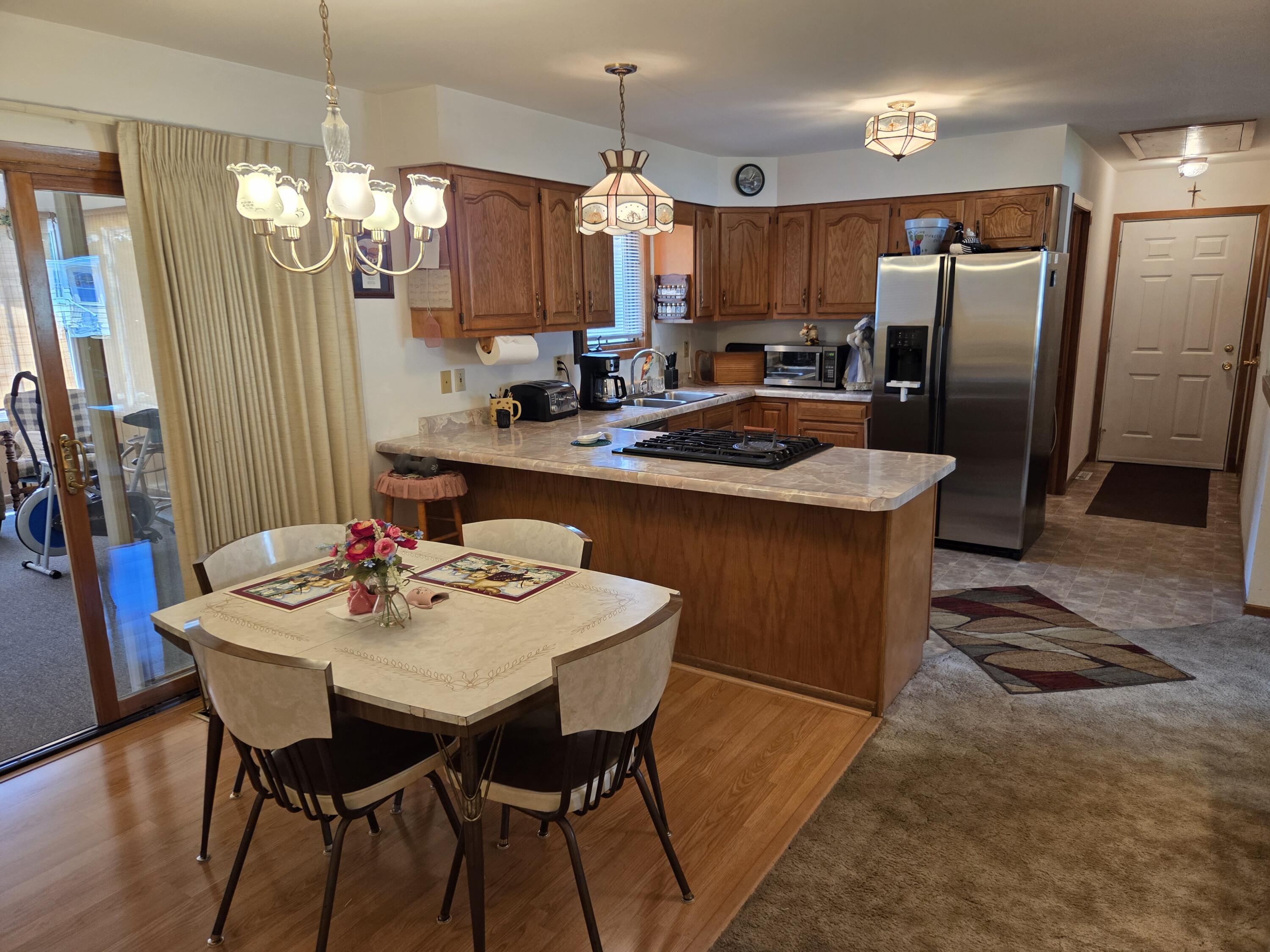Wisconsin Lake Home for sale (MLS#: 1930482) at 4131  Maple Dr, in Delavan, Wisconsin. (8 of 31)