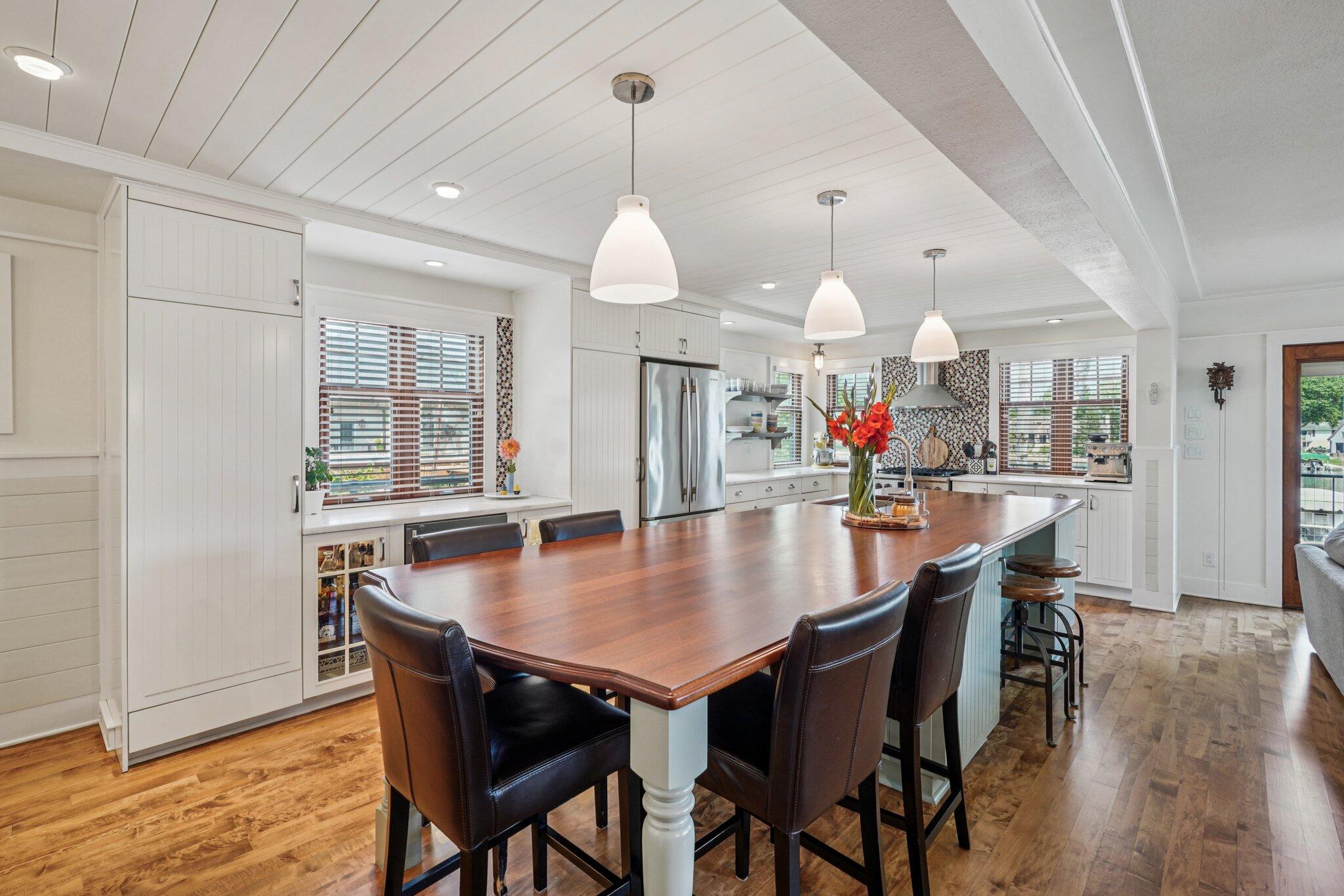 Wisconsin Lake Home for sale (MLS#: 1930531) at W188S7634  Oak Grove Dr, in Muskego, Wisconsin. (12 of 67)