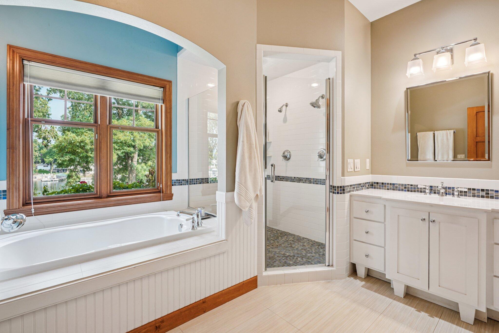 Wisconsin Lake Home for sale (MLS#: 1930531) at W188S7634  Oak Grove Dr, in Muskego, Wisconsin. (22 of 67)