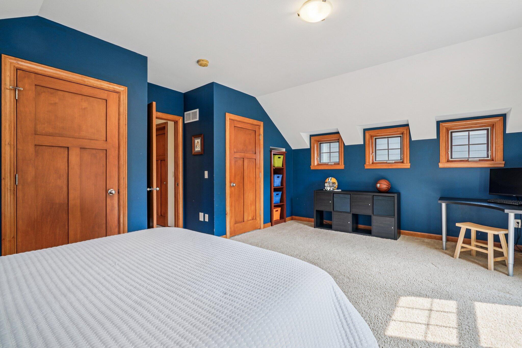 Wisconsin Lake Home for sale (MLS#: 1930531) at W188S7634  Oak Grove Dr, in Muskego, Wisconsin. (24 of 67)