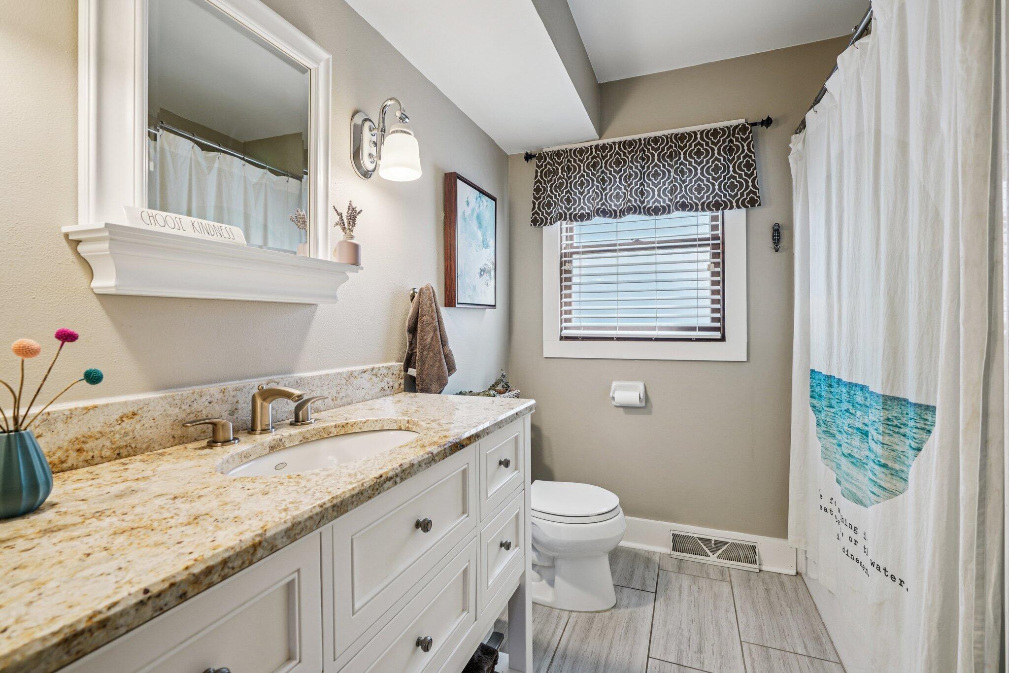 Wisconsin Lake Home for sale (MLS#: 1930531) at W188S7634  Oak Grove Dr, in Muskego, Wisconsin. (35 of 67)
