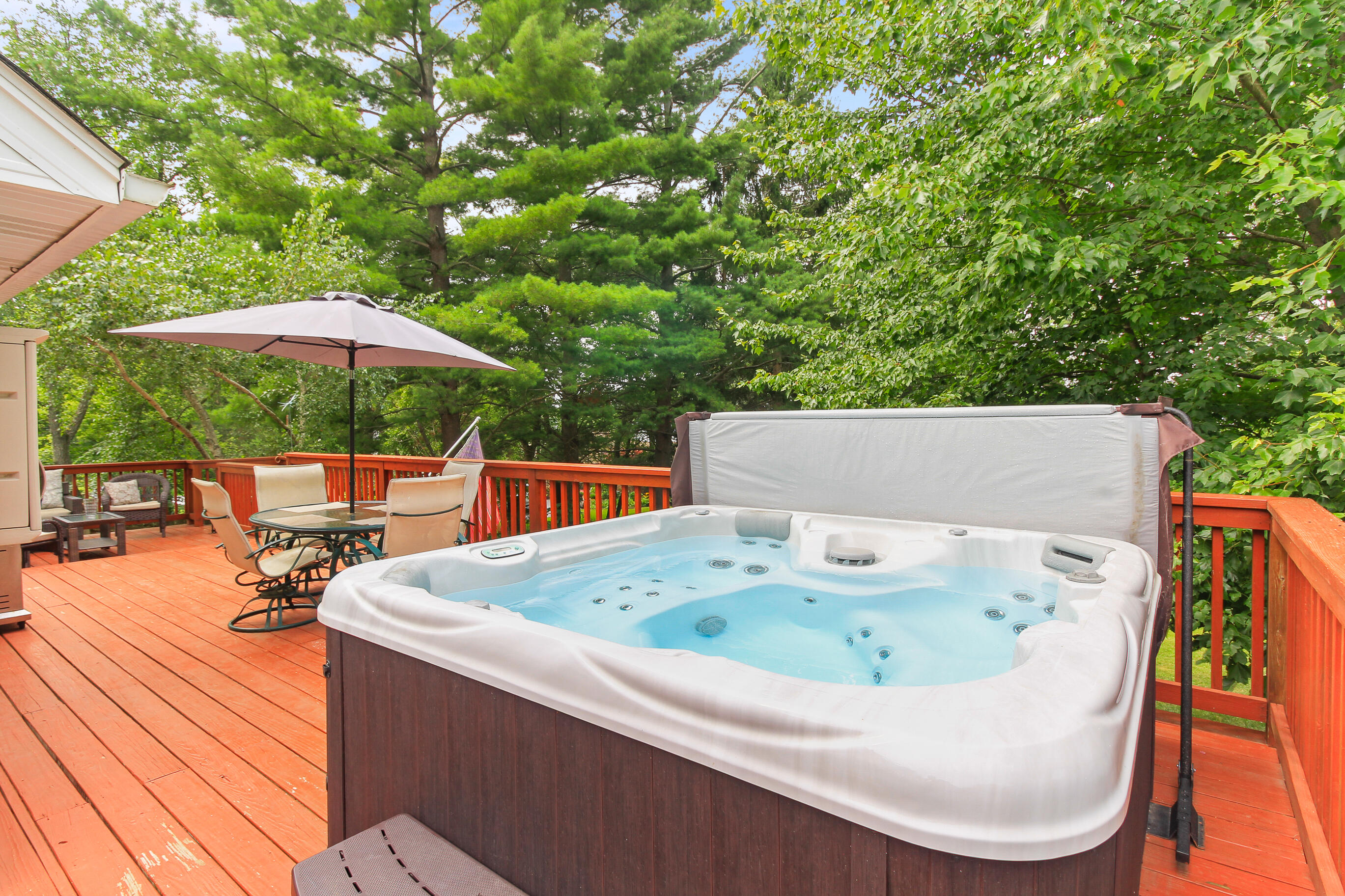 Wisconsin Lake Home for sale (MLS#: 1930549) at N8991  Miramar Dr N8993, in East Troy, Wisconsin. (12 of 84)
