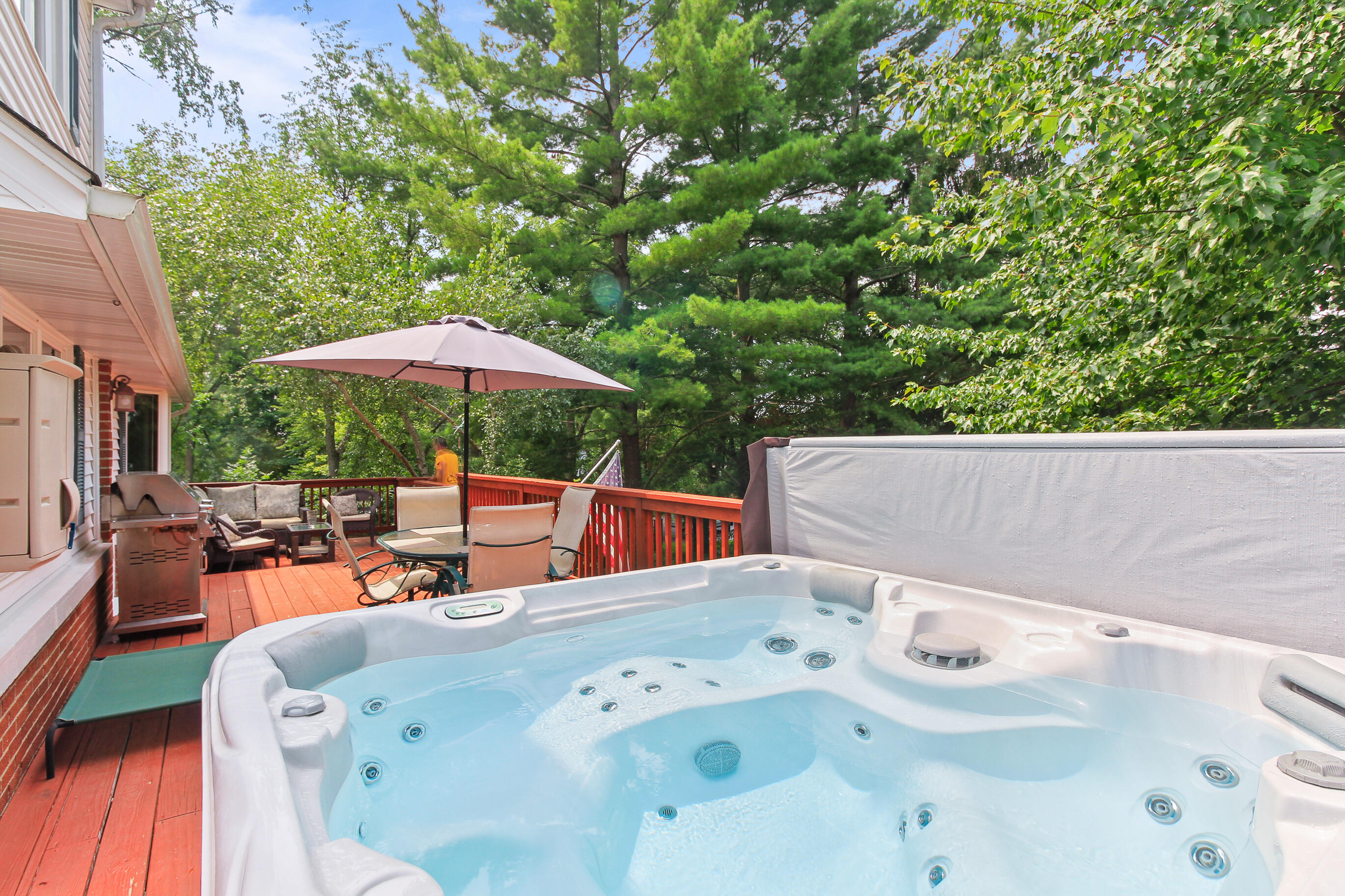 Wisconsin Lake Home for sale (MLS#: 1930549) at N8991  Miramar Dr N8993, in East Troy, Wisconsin. (13 of 84)