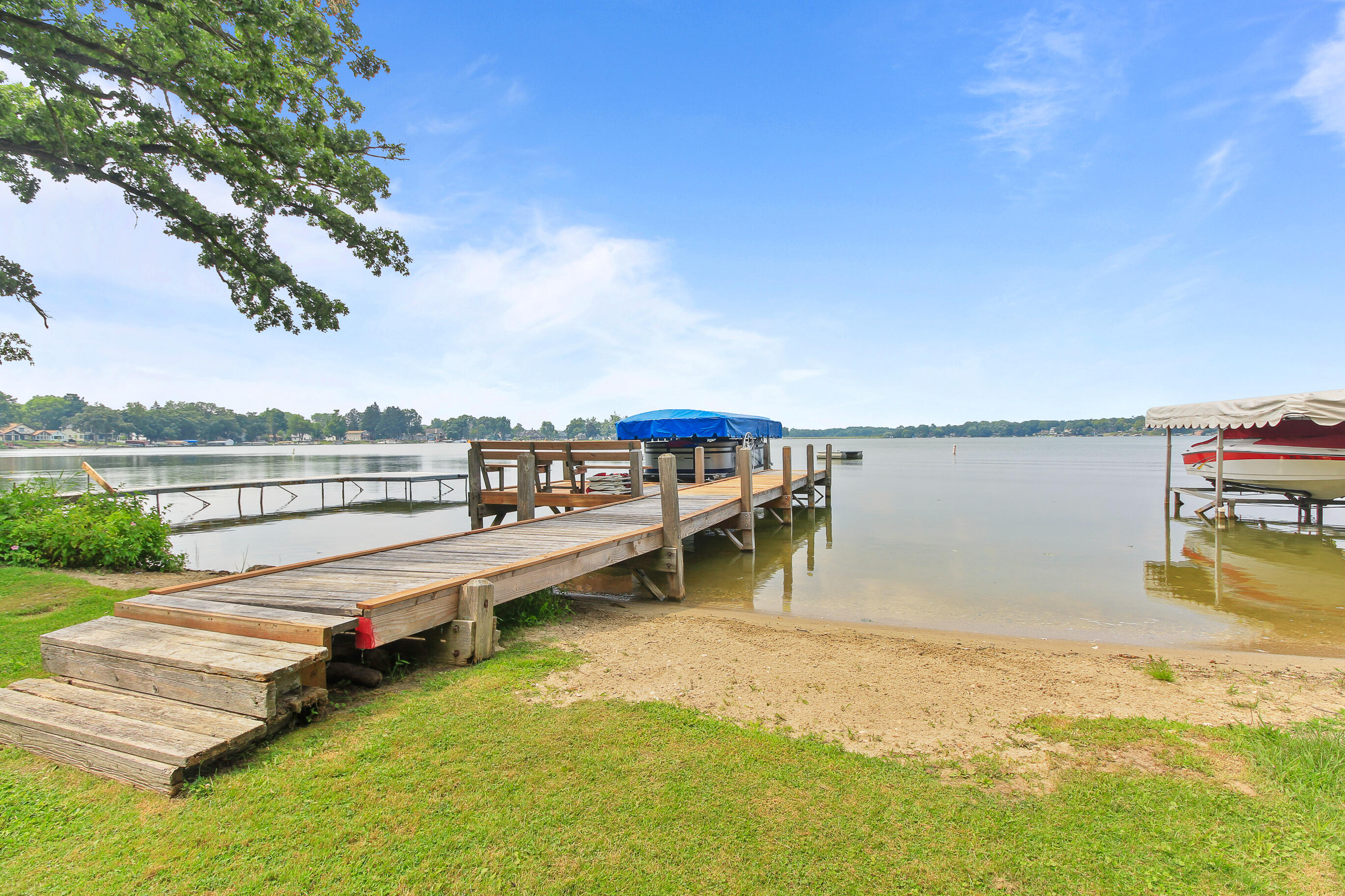 Wisconsin Lake Home for sale (MLS#: 1930549) at N8991  Miramar Dr N8993, in East Troy, Wisconsin. (36 of 84)