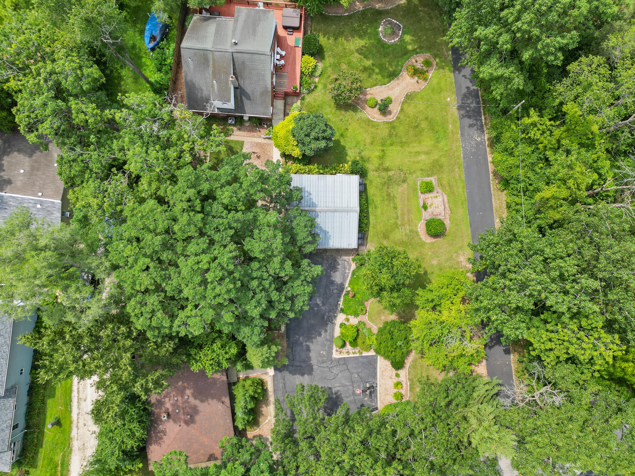 Wisconsin Lake Home for sale (MLS#: 1930549) at N8991  Miramar Dr N8993, in East Troy, Wisconsin. (42 of 84)