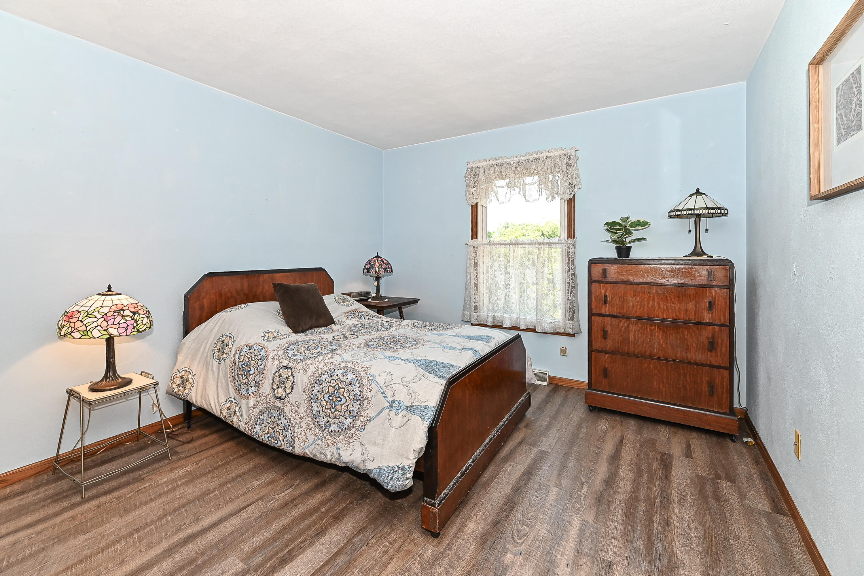 Wisconsin Lake Home for sale (MLS#: 1930579) at 4205 W Carmel Dr, in Franklin, Wisconsin. (15 of 23)