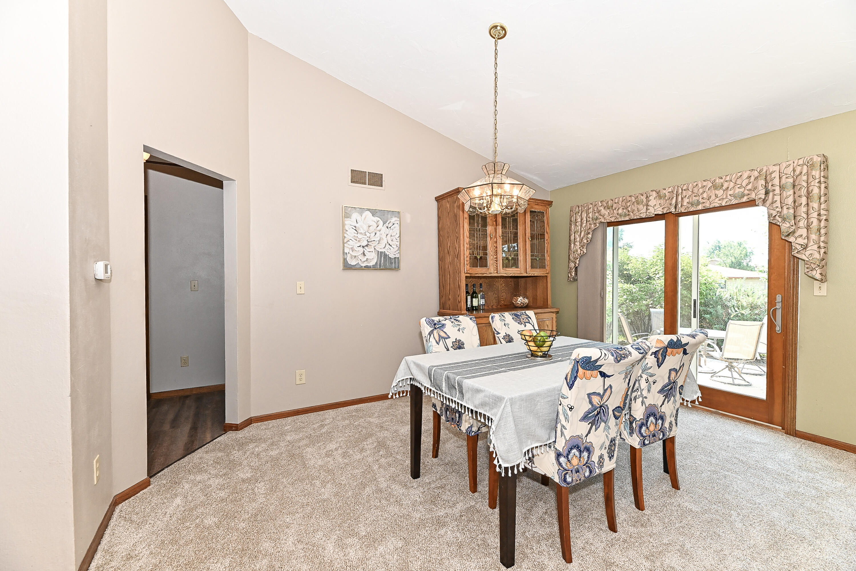Wisconsin Lake Home for sale (MLS#: 1930579) at 4205 W Carmel Dr, in Franklin, Wisconsin. (6 of 23)