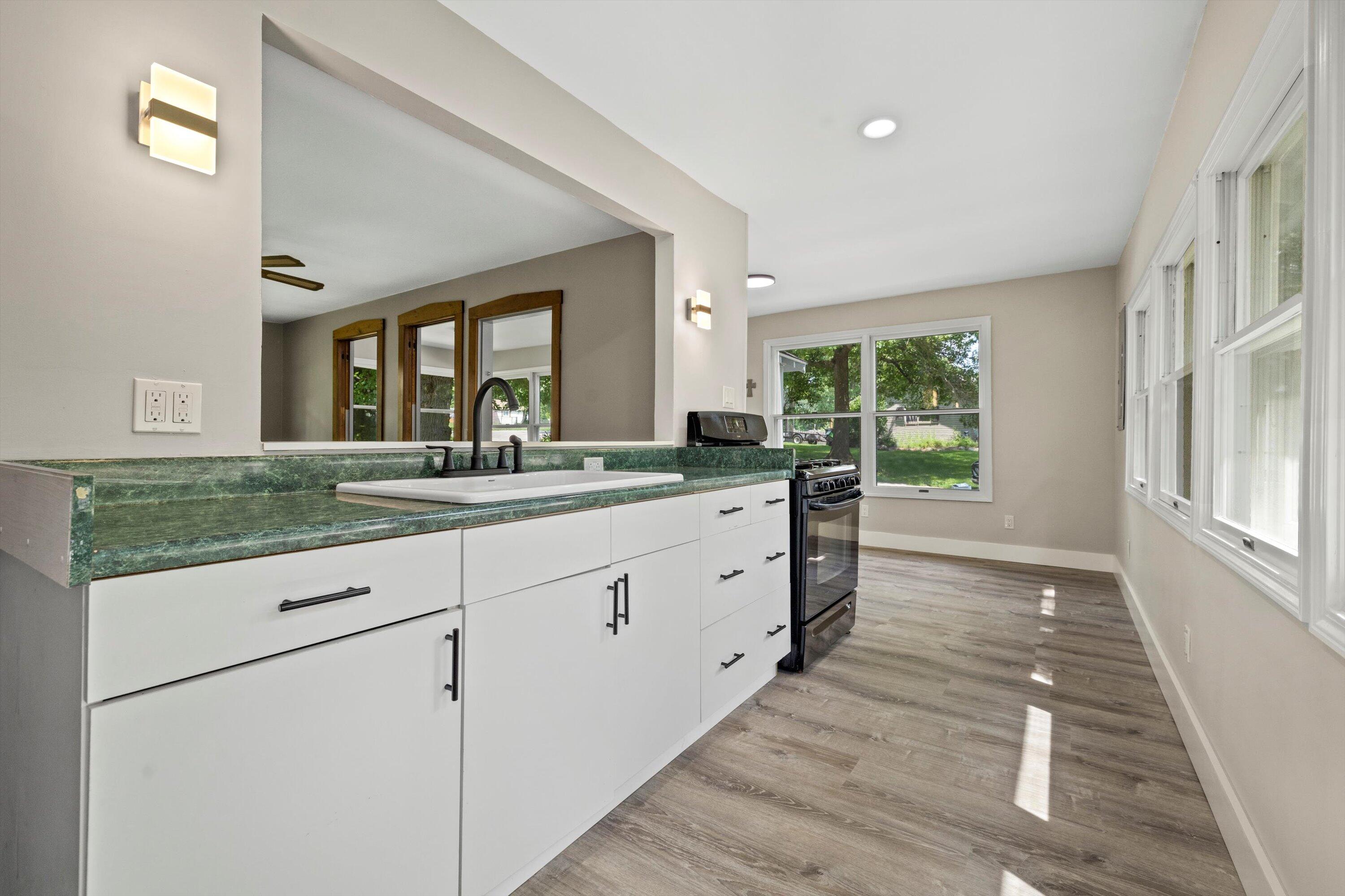 Wisconsin Lake Home for sale (MLS#: 1930775) at N3197  Gooseberry Rd, in Geneva, Wisconsin. (11 of 23)