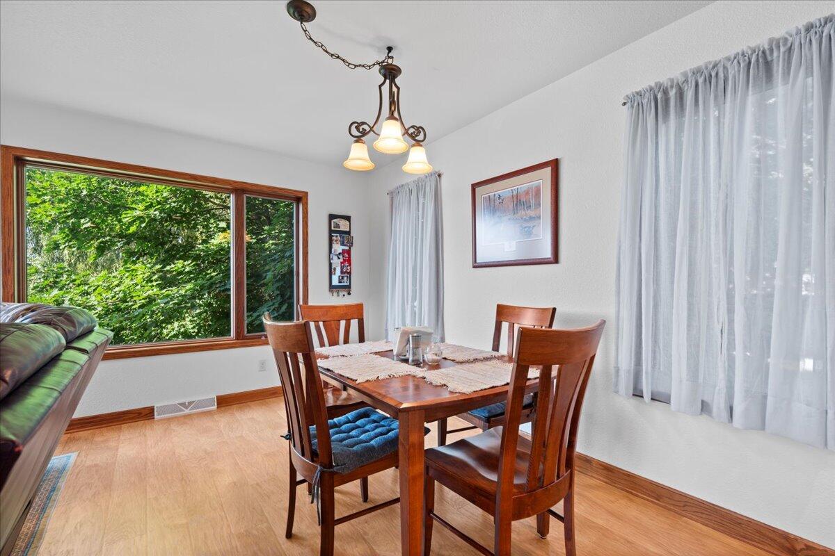 Wisconsin Lake Home for sale (MLS#: 1930974) at W6356  Lake Ellen Dr, in Lyndon, Wisconsin. (6 of 44)