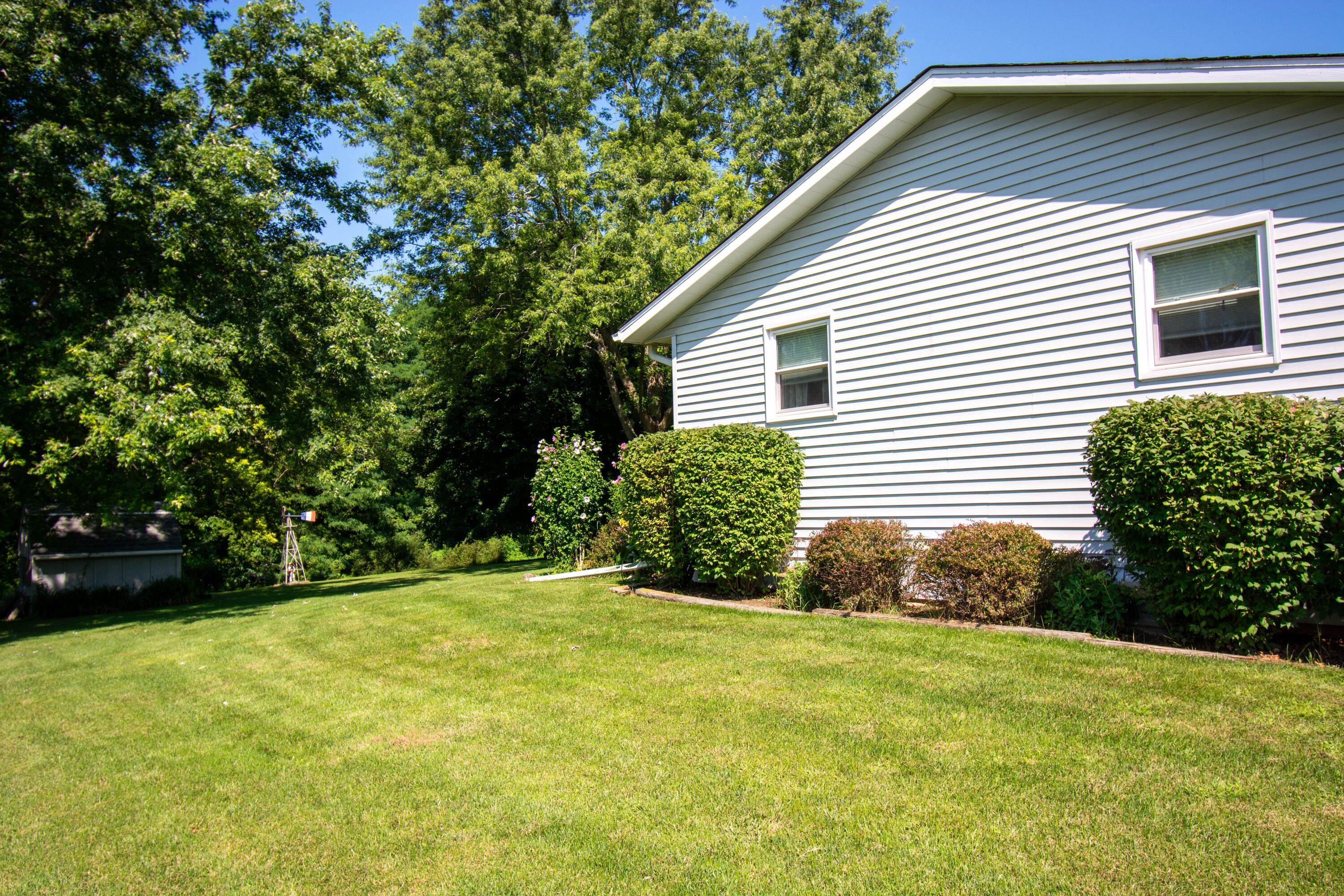 Wisconsin Lake Home for sale (MLS#: 1931027) at N3447  Walnut Rd, in Geneva, Wisconsin. (28 of 35)