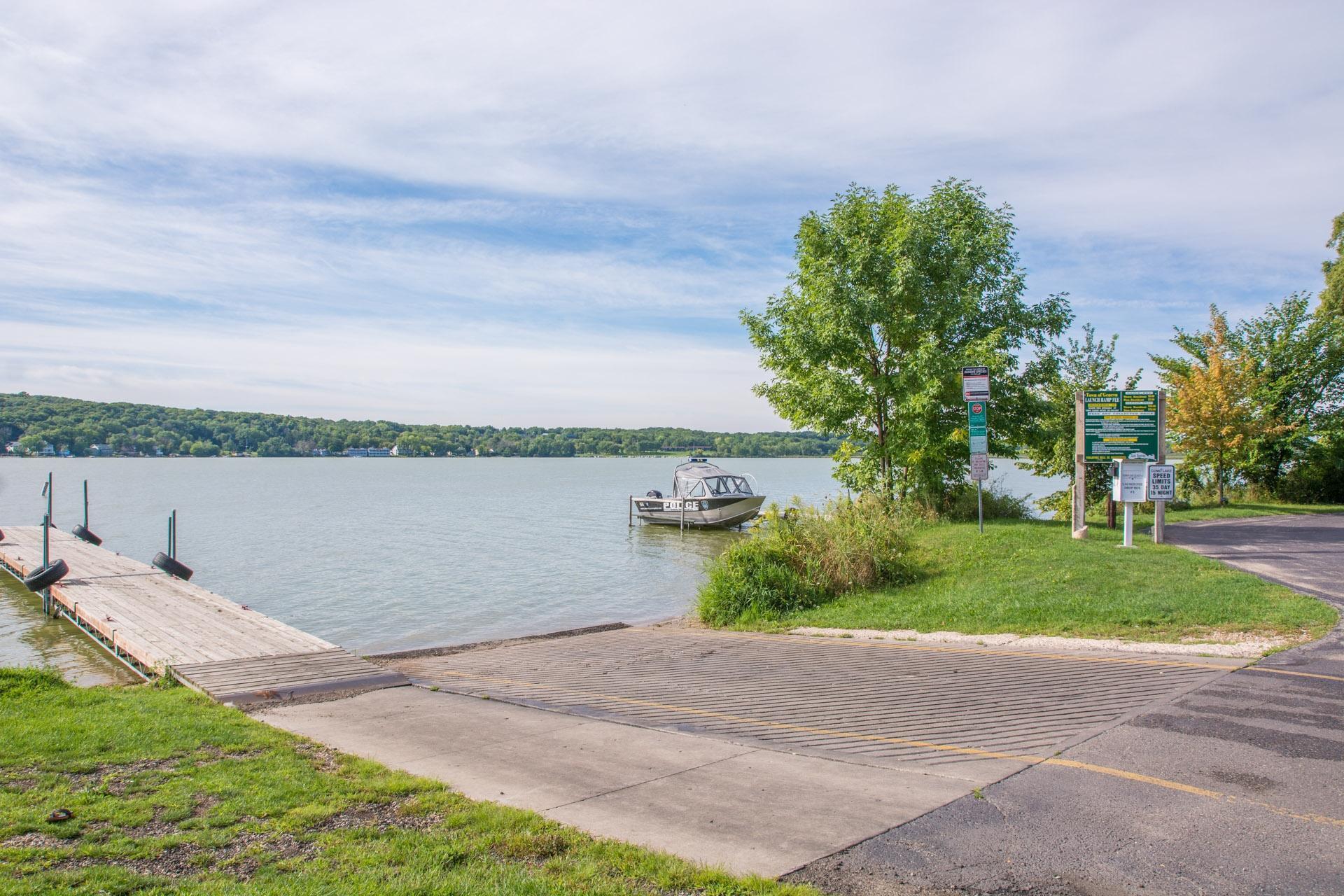 Wisconsin Lake Home for sale (MLS#: 1931027) at N3447  Walnut Rd, in Geneva, Wisconsin. (33 of 35)