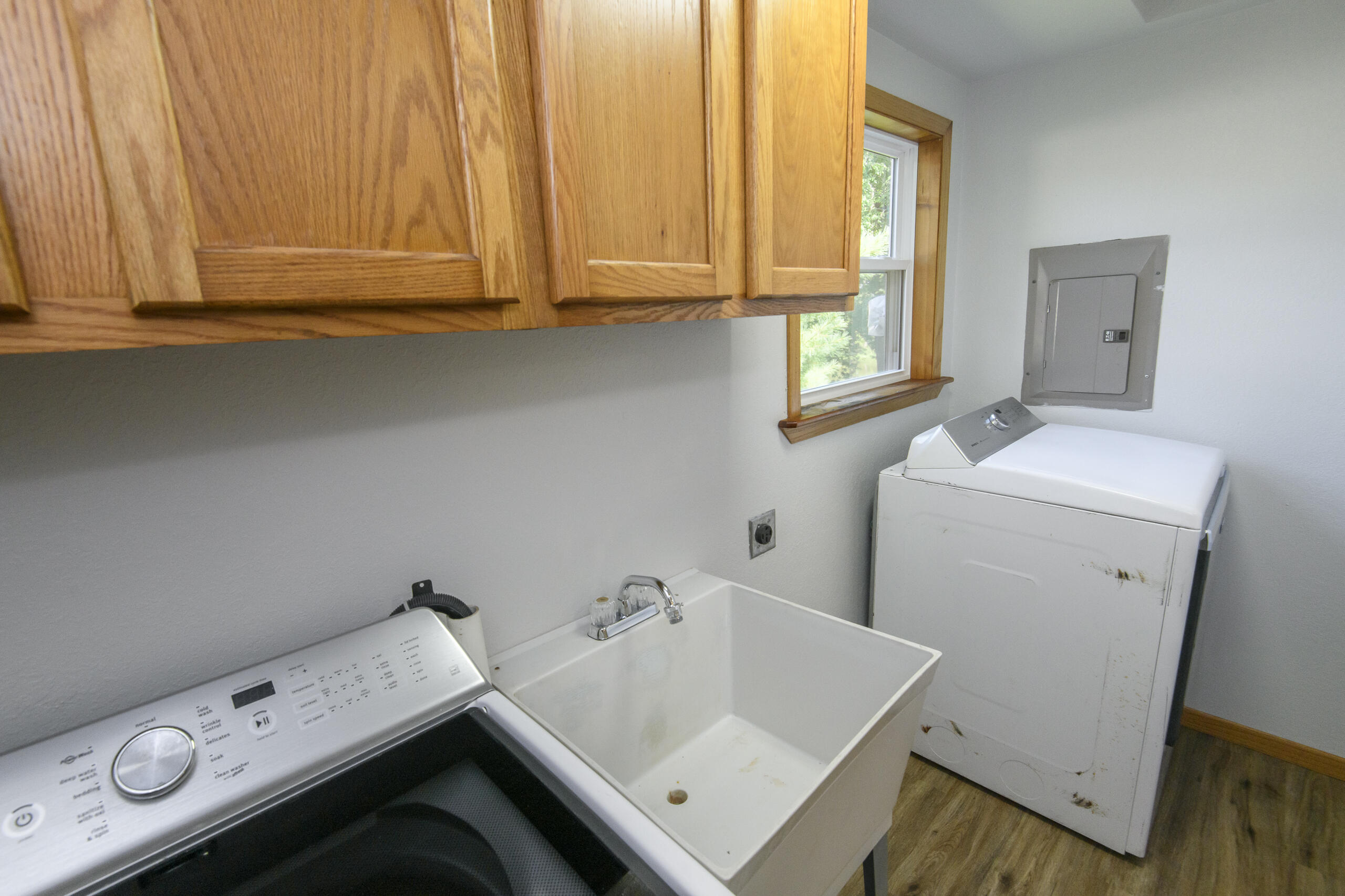 Wisconsin Lake Home for sale (MLS#: 1931060) at N2006  River Oaks Rd, in Portland, Wisconsin. (17 of 28)