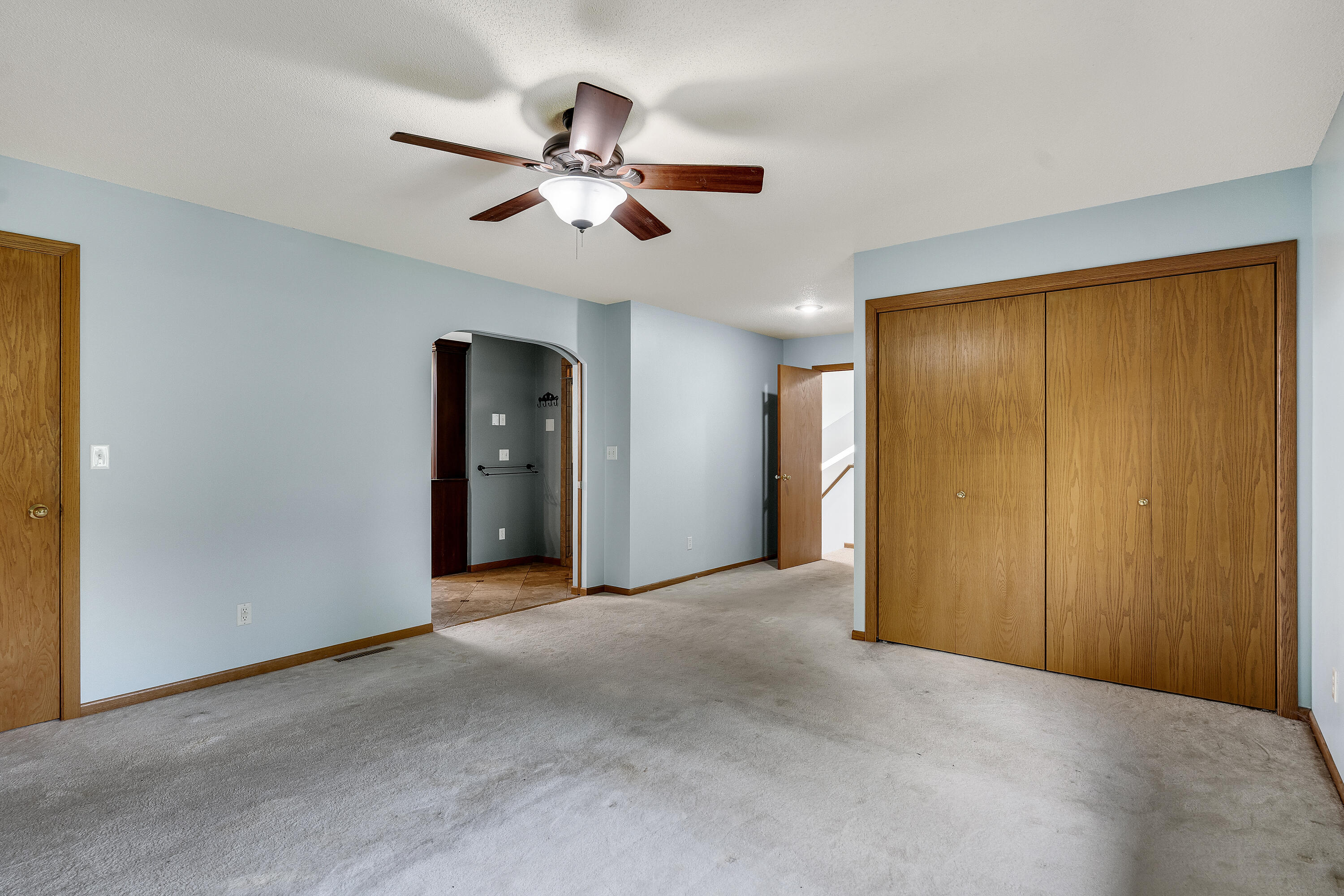 Wisconsin Lake Home for sale (MLS#: 1931067) at 715  Lee Dr, in West Salem, Wisconsin. (15 of 53)