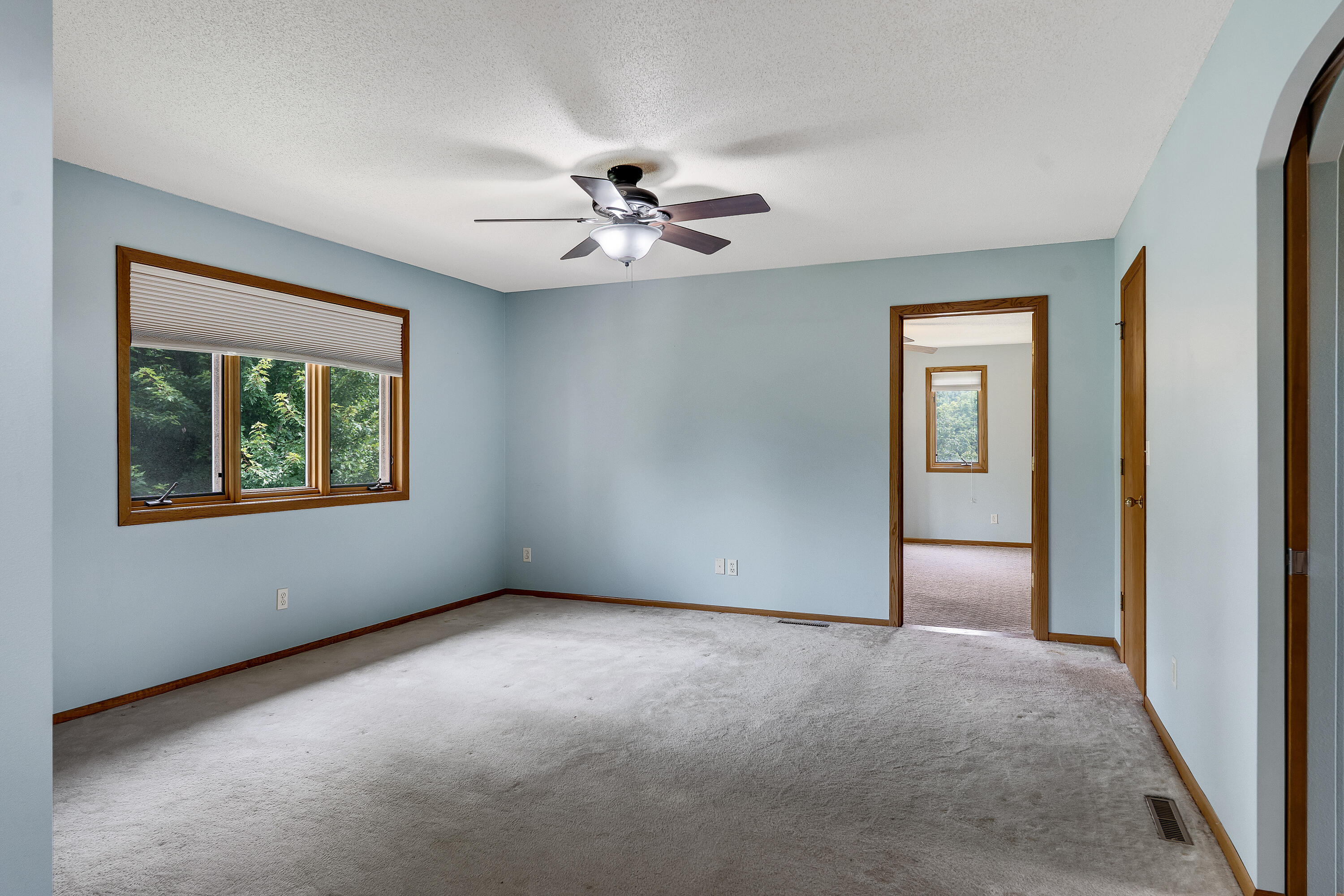 Wisconsin Lake Home for sale (MLS#: 1931067) at 715  Lee Dr, in West Salem, Wisconsin. (16 of 53)