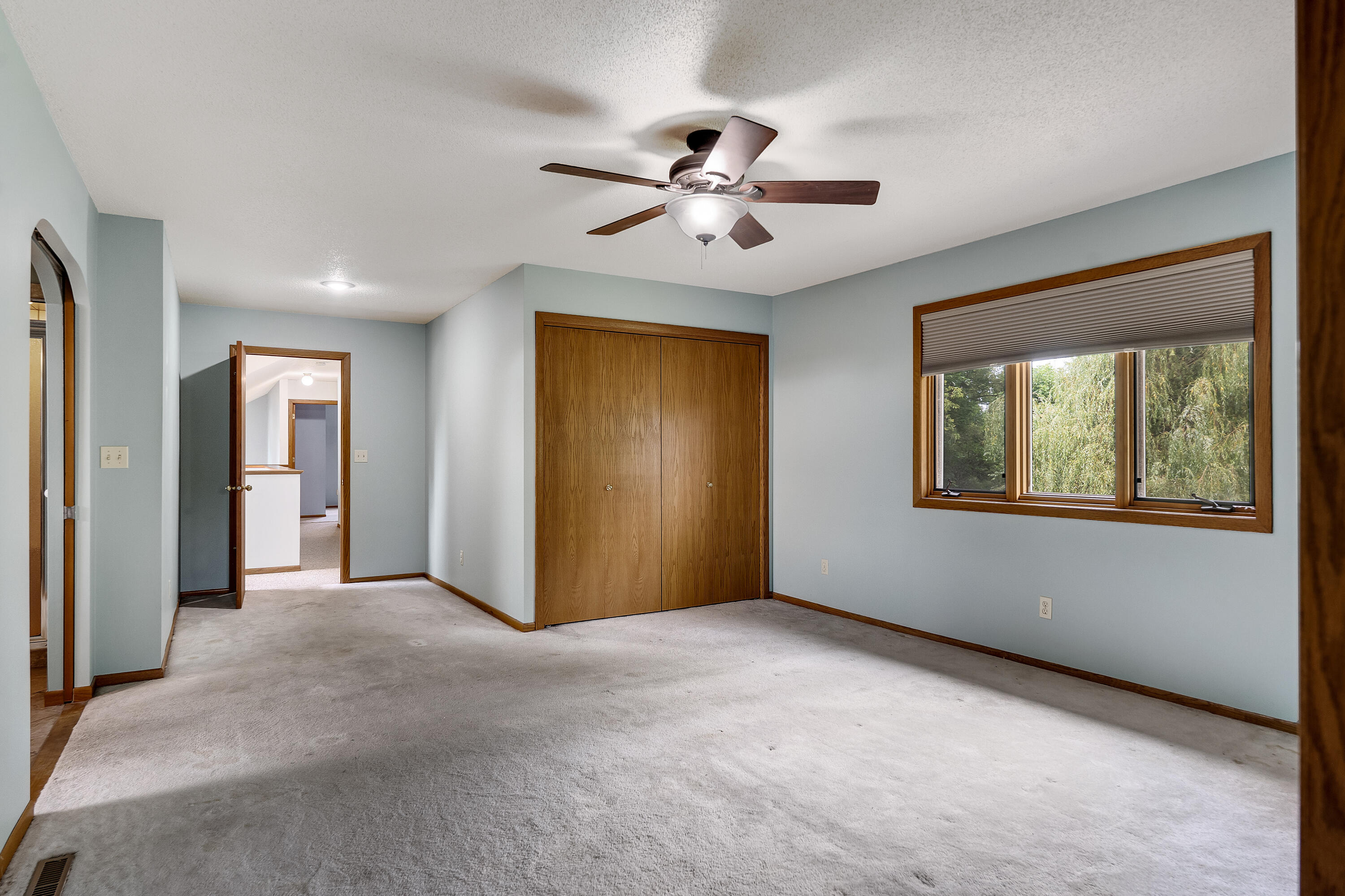 Wisconsin Lake Home for sale (MLS#: 1931067) at 715  Lee Dr, in West Salem, Wisconsin. (19 of 53)