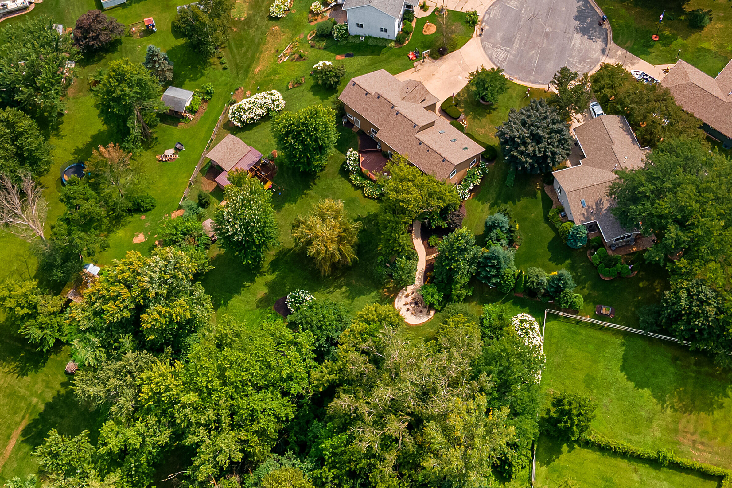 Wisconsin Lake Home for sale (MLS#: 1931067) at 715  Lee Dr, in West Salem, Wisconsin. (36 of 53)