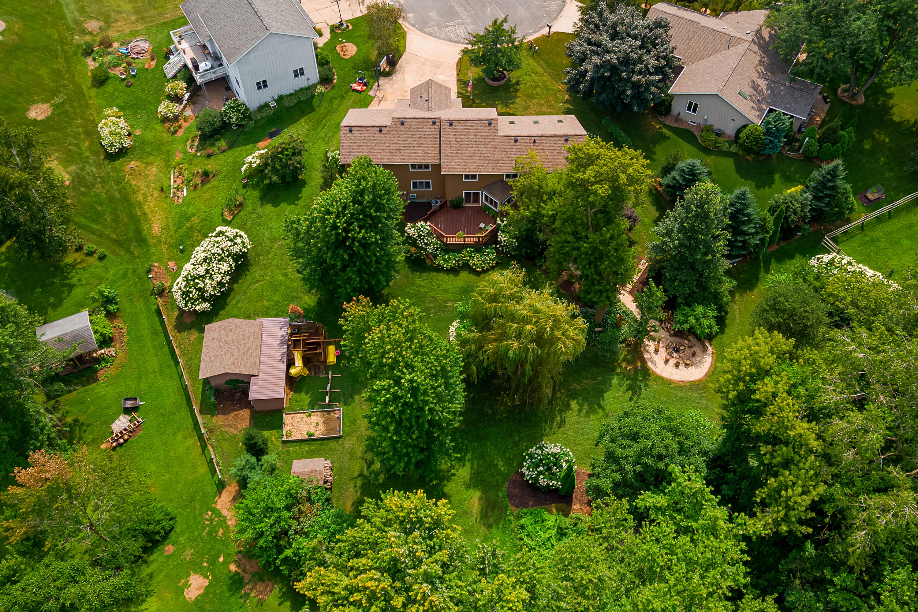 Wisconsin Lake Home for sale (MLS#: 1931067) at 715  Lee Dr, in West Salem, Wisconsin. (37 of 53)