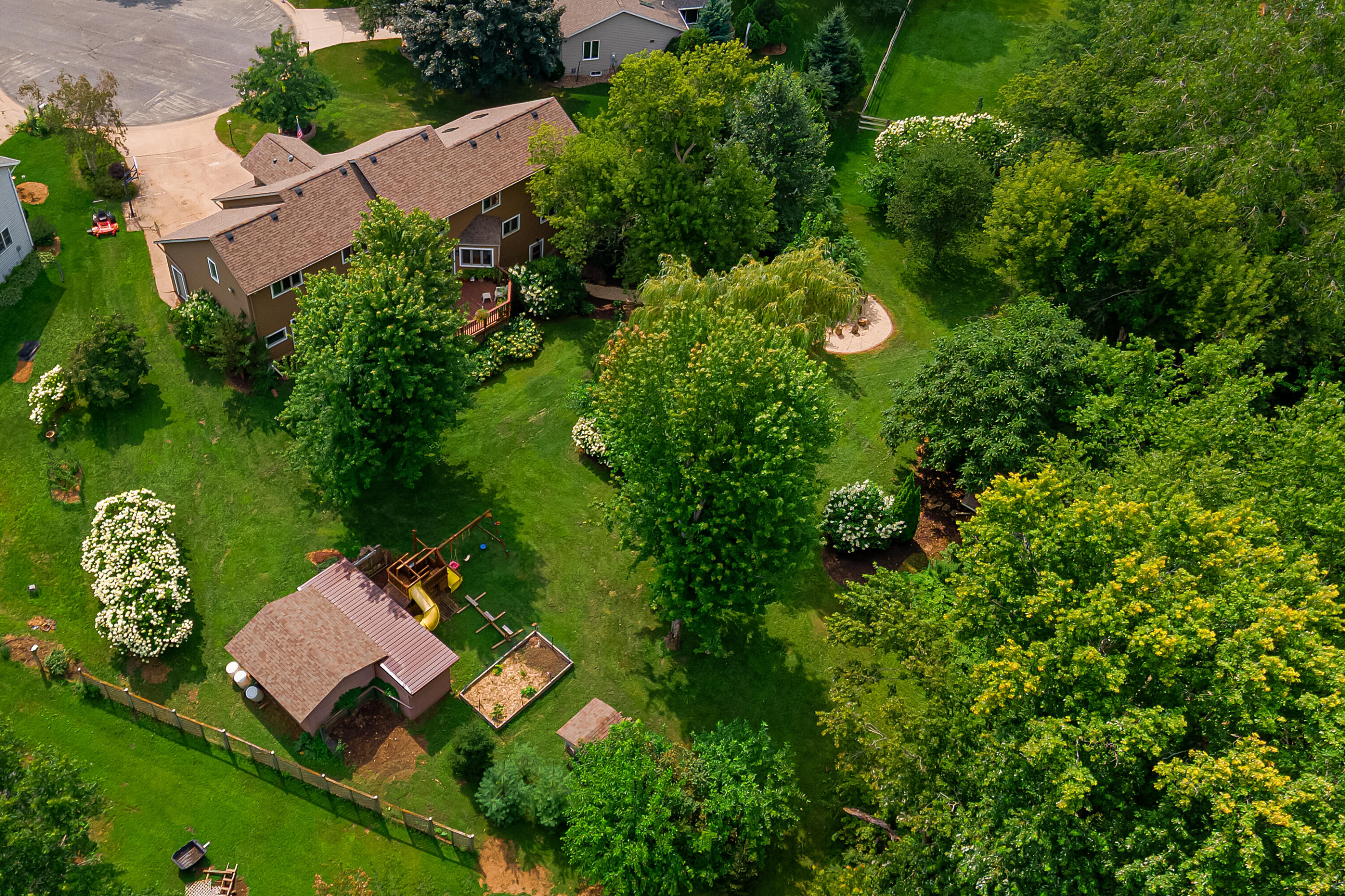 Wisconsin Lake Home for sale (MLS#: 1931067) at 715  Lee Dr, in West Salem, Wisconsin. (38 of 53)