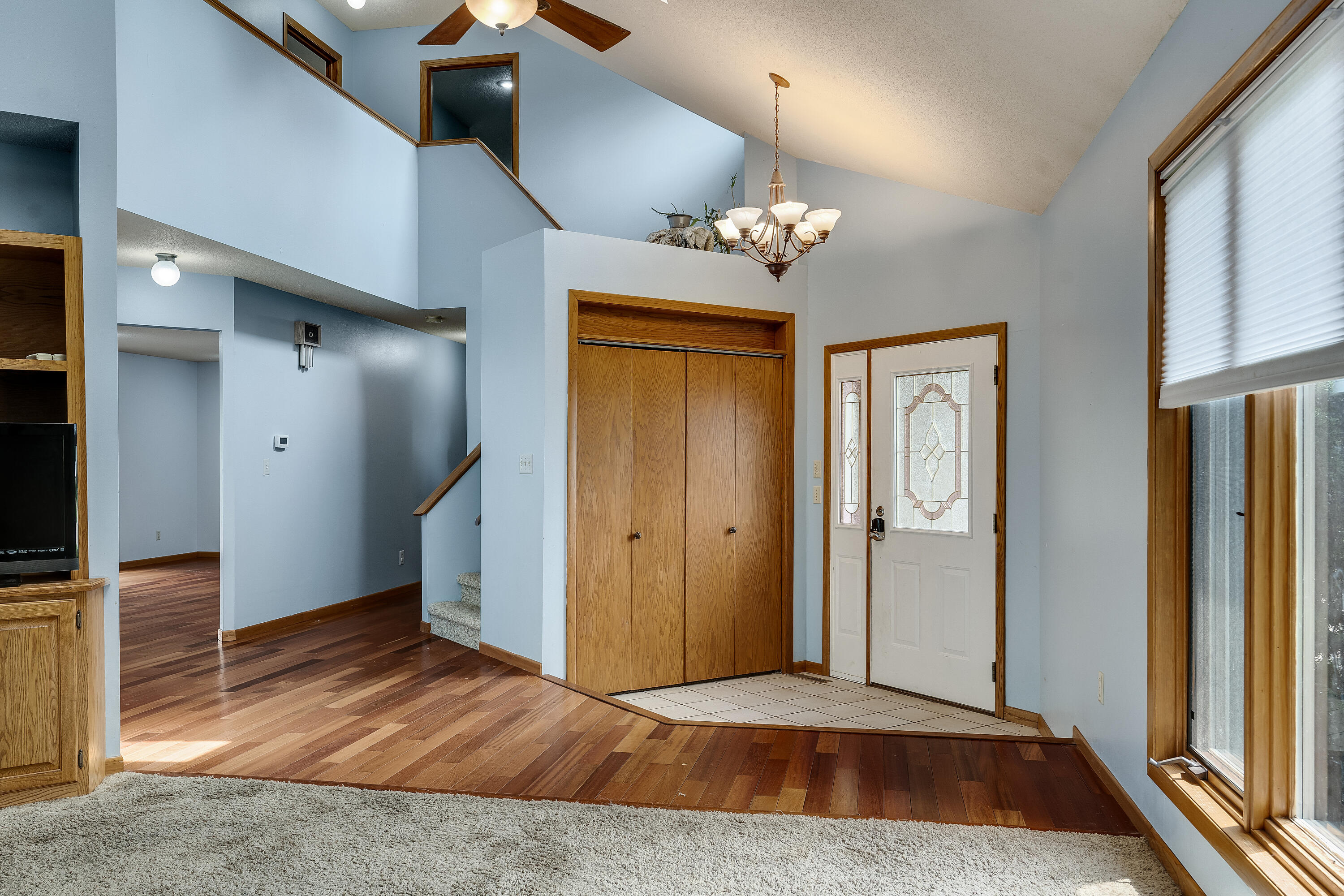 Wisconsin Lake Home for sale (MLS#: 1931067) at 715  Lee Dr, in West Salem, Wisconsin. (5 of 53)