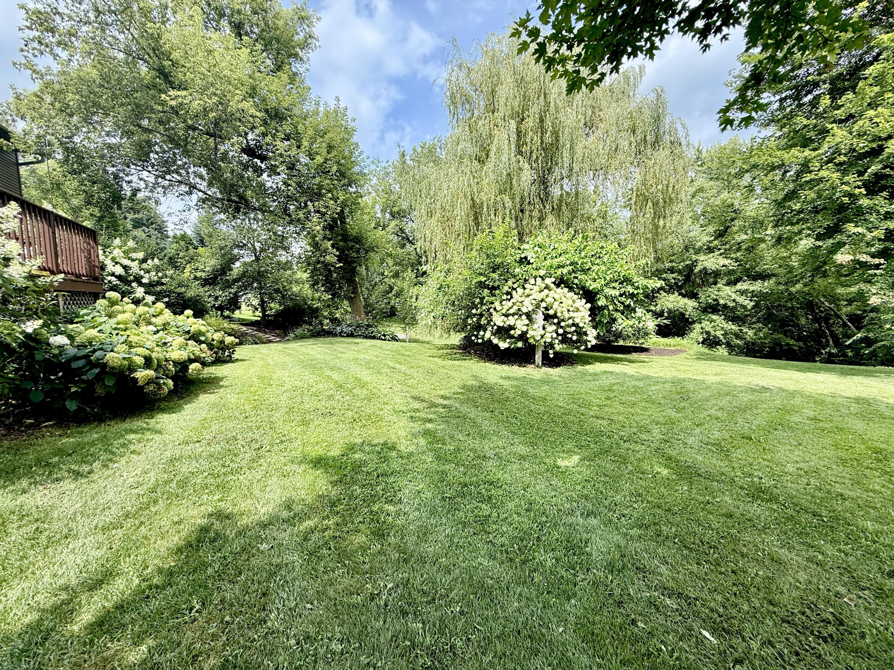 Wisconsin Lake Home for sale (MLS#: 1931067) at 715  Lee Dr, in West Salem, Wisconsin. (42 of 53)