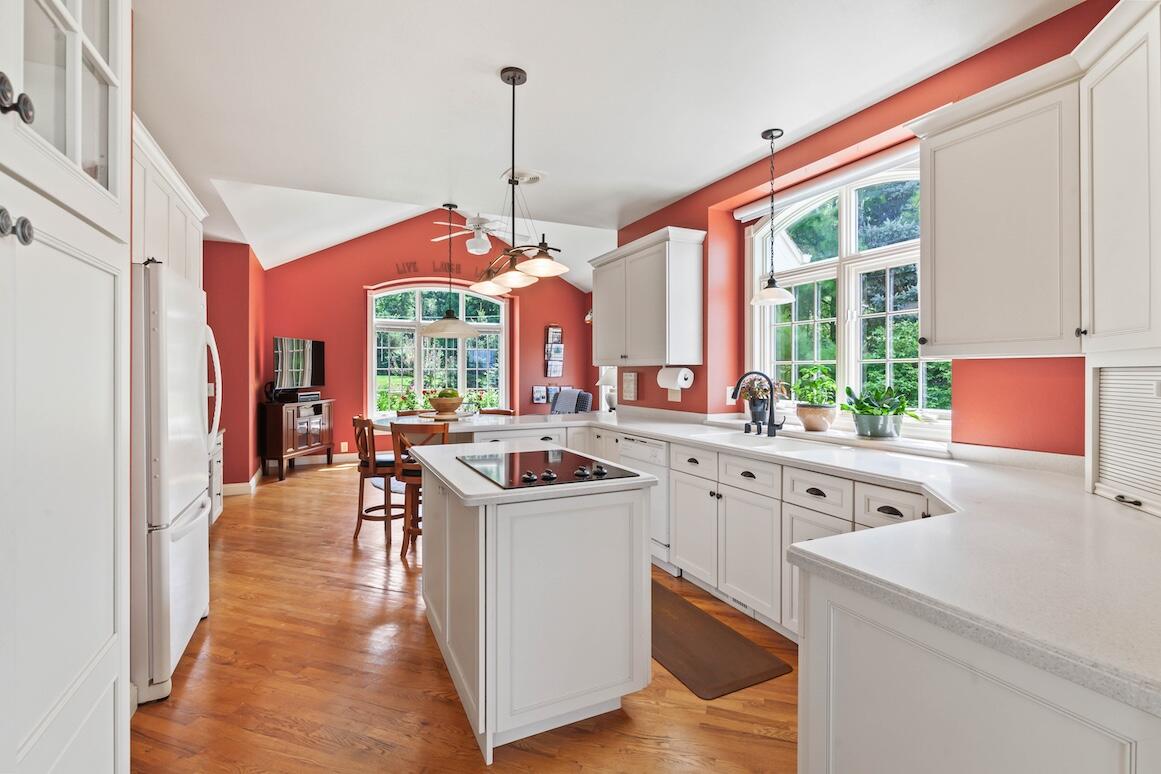 Wisconsin Lake Home for sale (MLS#: 1931115) at W377S3439  Lake Dr, in Ottawa, Wisconsin. (22 of 90)