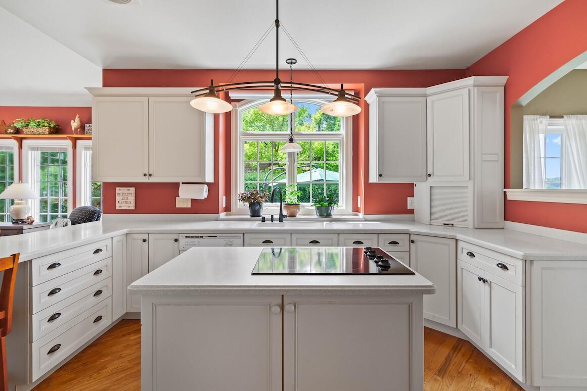 Wisconsin Lake Home for sale (MLS#: 1931115) at W377S3439  Lake Dr, in Ottawa, Wisconsin. (23 of 90)