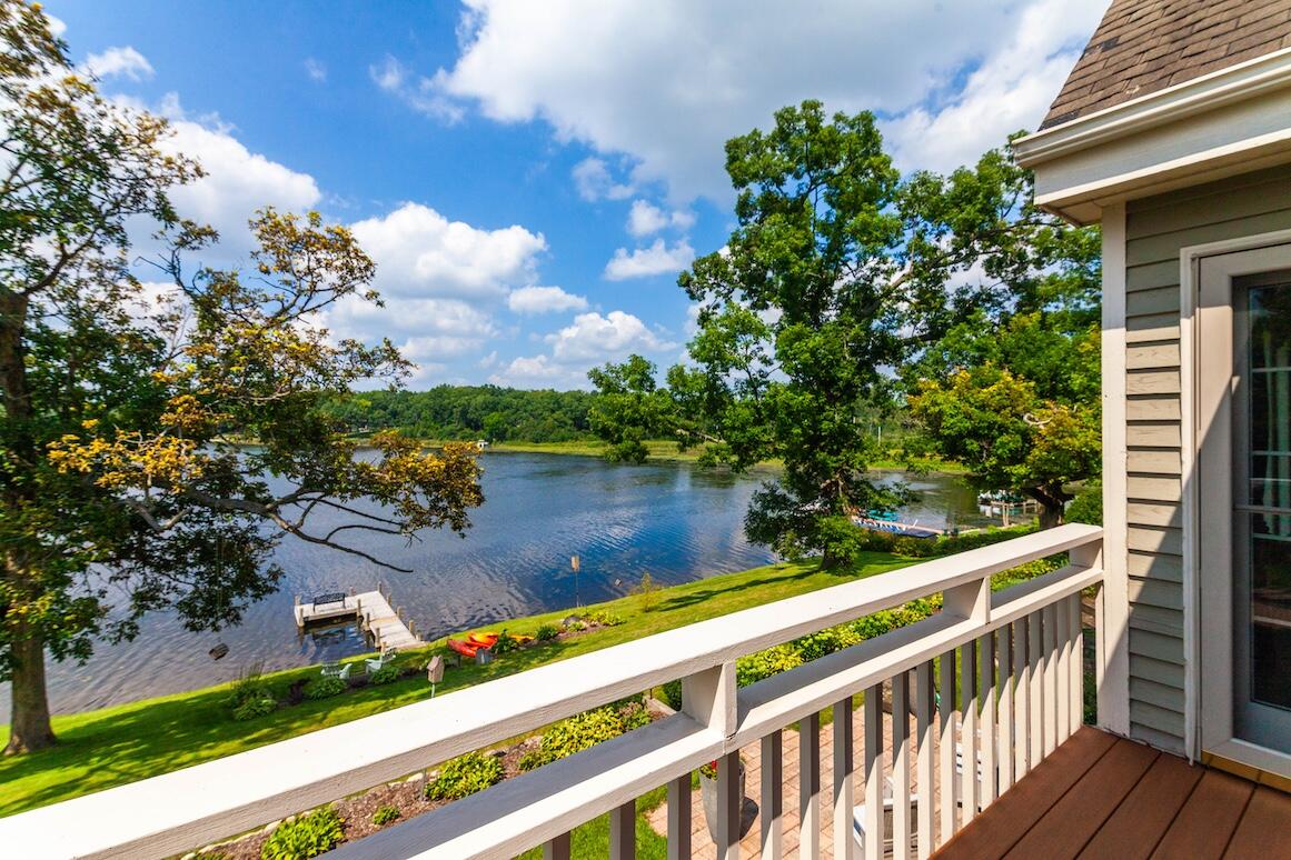 Wisconsin Lake Home for sale (MLS#: 1931115) at W377S3439  Lake Dr, in Ottawa, Wisconsin. (35 of 90)