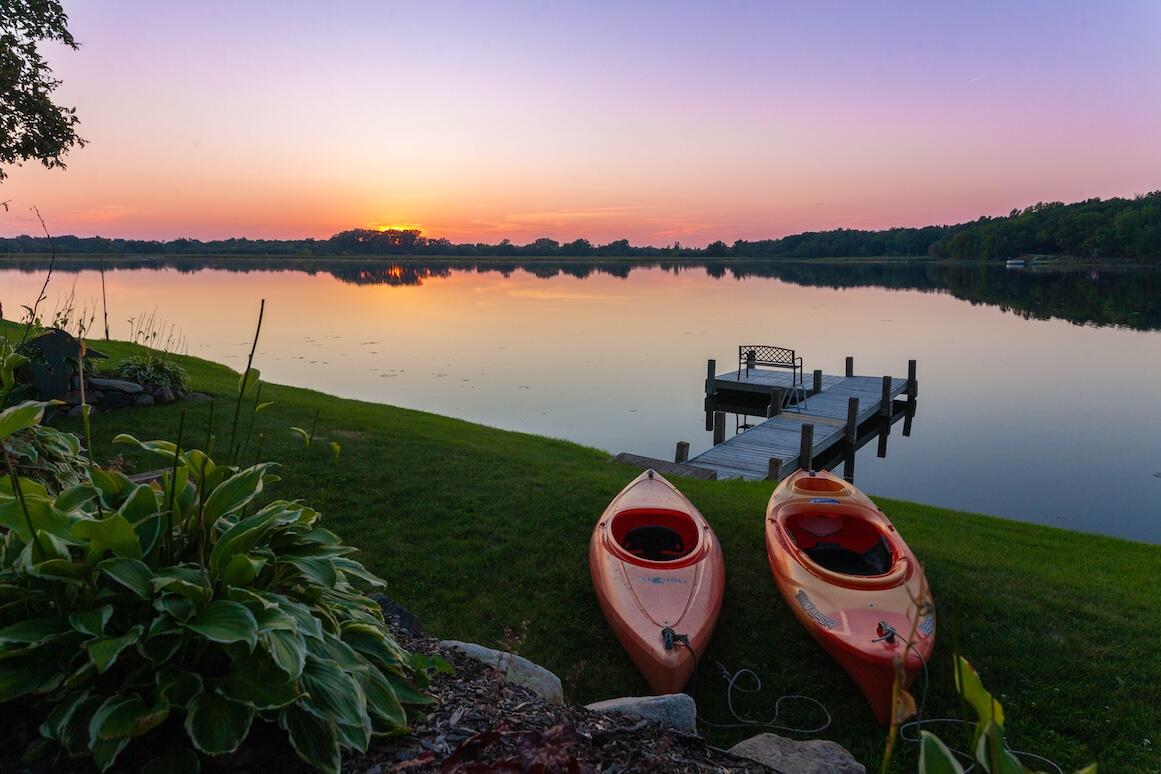 Wisconsin Lake Home for sale (MLS#: 1931115) at W377S3439  Lake Dr, in Ottawa, Wisconsin. (10 of 90)