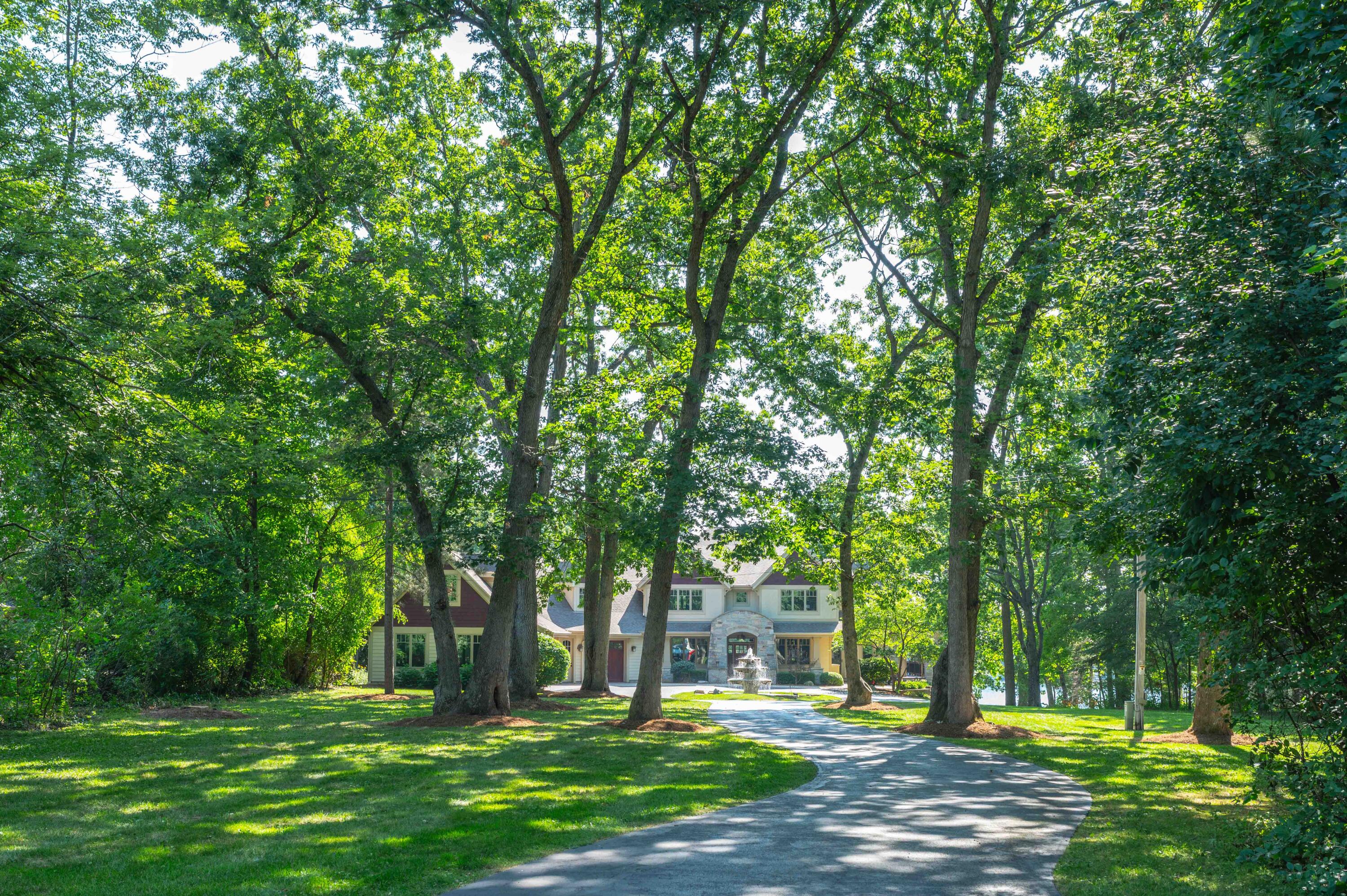 Wisconsin Lake Home for sale (MLS#: 1931627) at W342N5150  Road P -, in Oconomowoc, Wisconsin. (9 of 53)