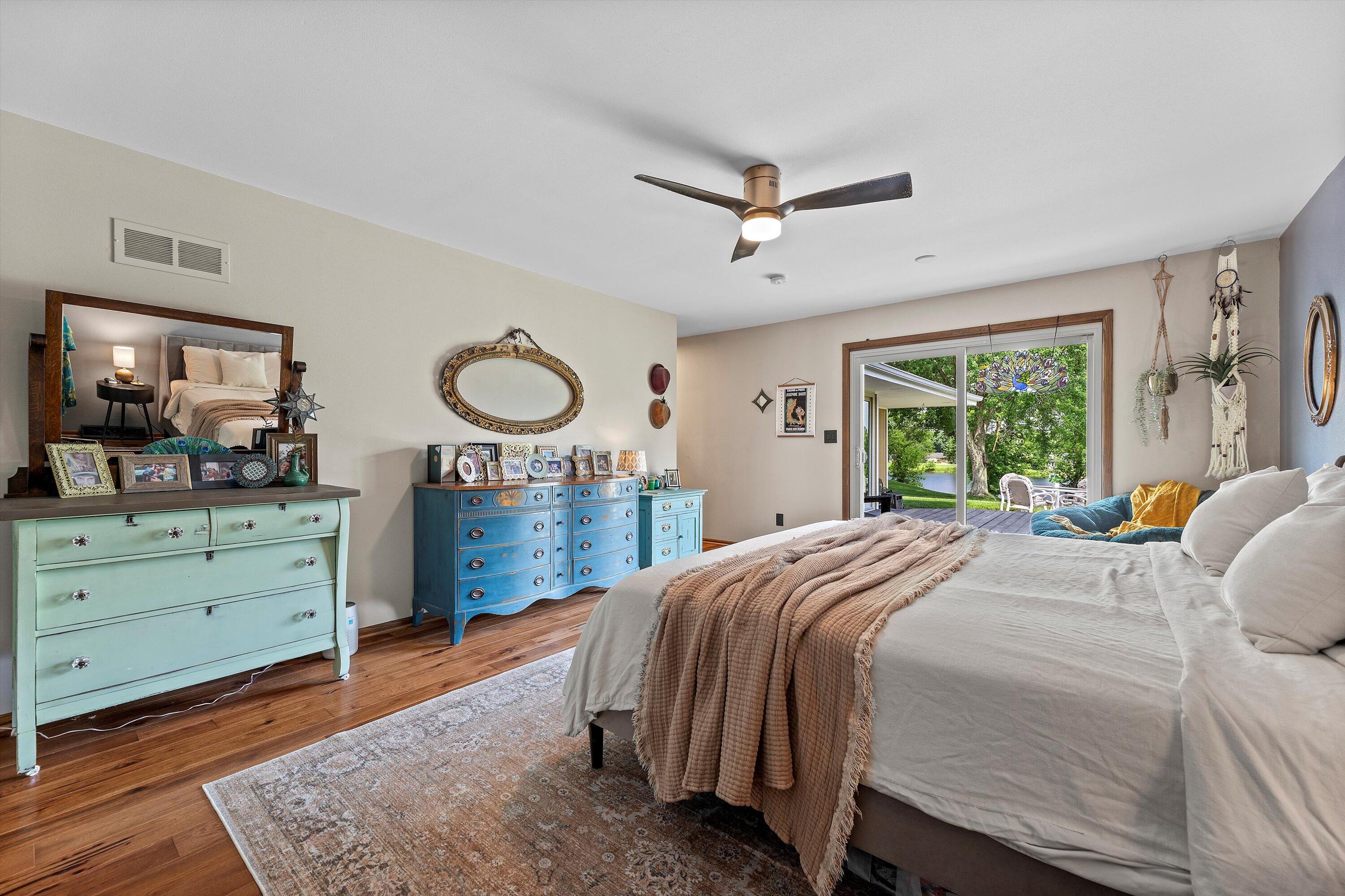 Wisconsin Lake Home for sale (MLS#: 1931688) at S76W12739  Cambridge Ct, in Muskego, Wisconsin. (26 of 62)