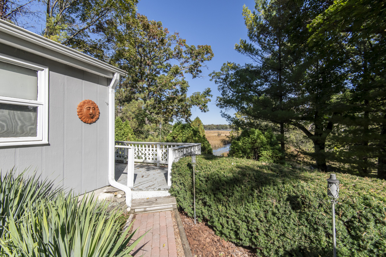 Wisconsin Lake Home for sale (MLS#: 1931801) at W302S10167  Oconee Dr, in Mukwonago, Wisconsin. (29 of 49)