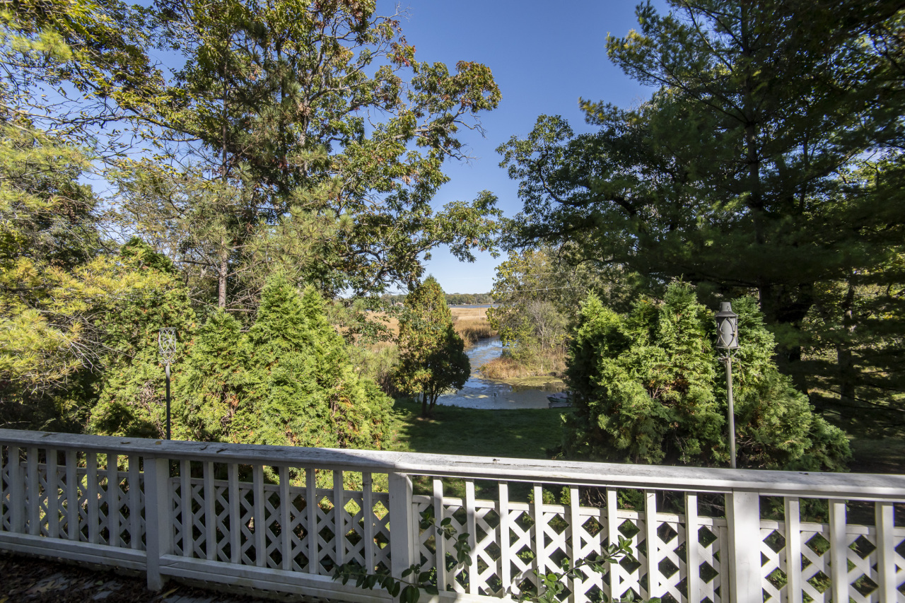 Wisconsin Lake Home for sale (MLS#: 1931801) at W302S10167  Oconee Dr, in Mukwonago, Wisconsin. (31 of 49)