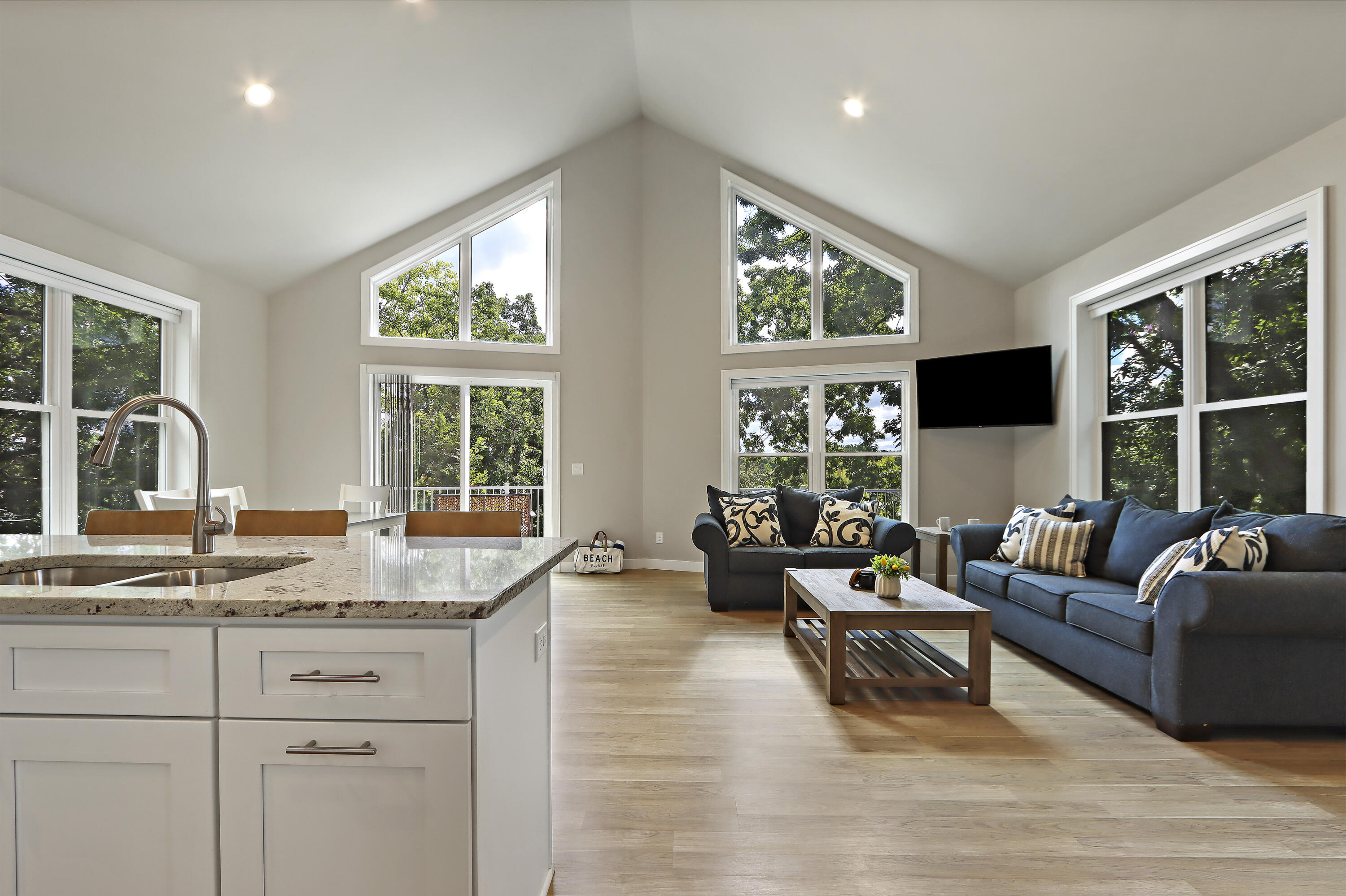 Wisconsin Lake Home for sale (MLS#: 1931814) at n7788  Kettle Moraine Dr, in Whitewater, Wisconsin. (4 of 35)