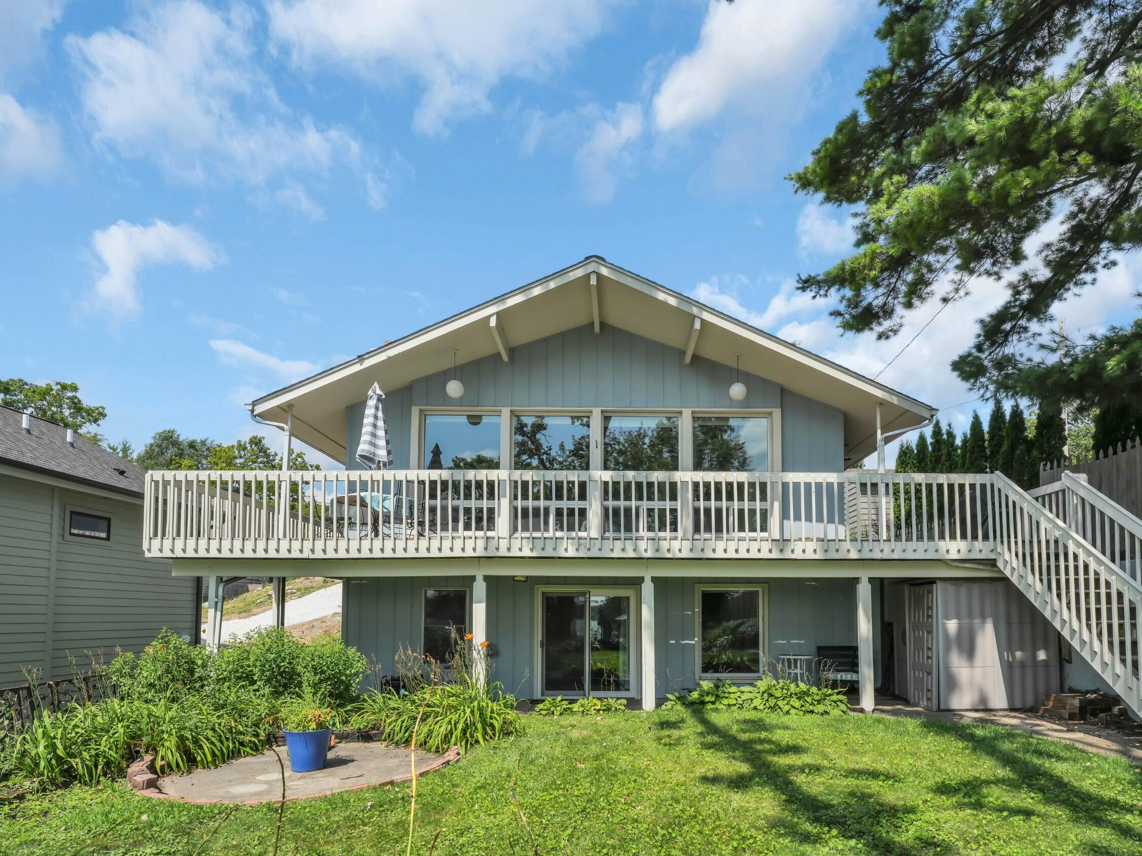Wisconsin Lake Home for sale (MLS#: 1931871) at W989  Miramar Dr, in East Troy, Wisconsin. (2 of 38)