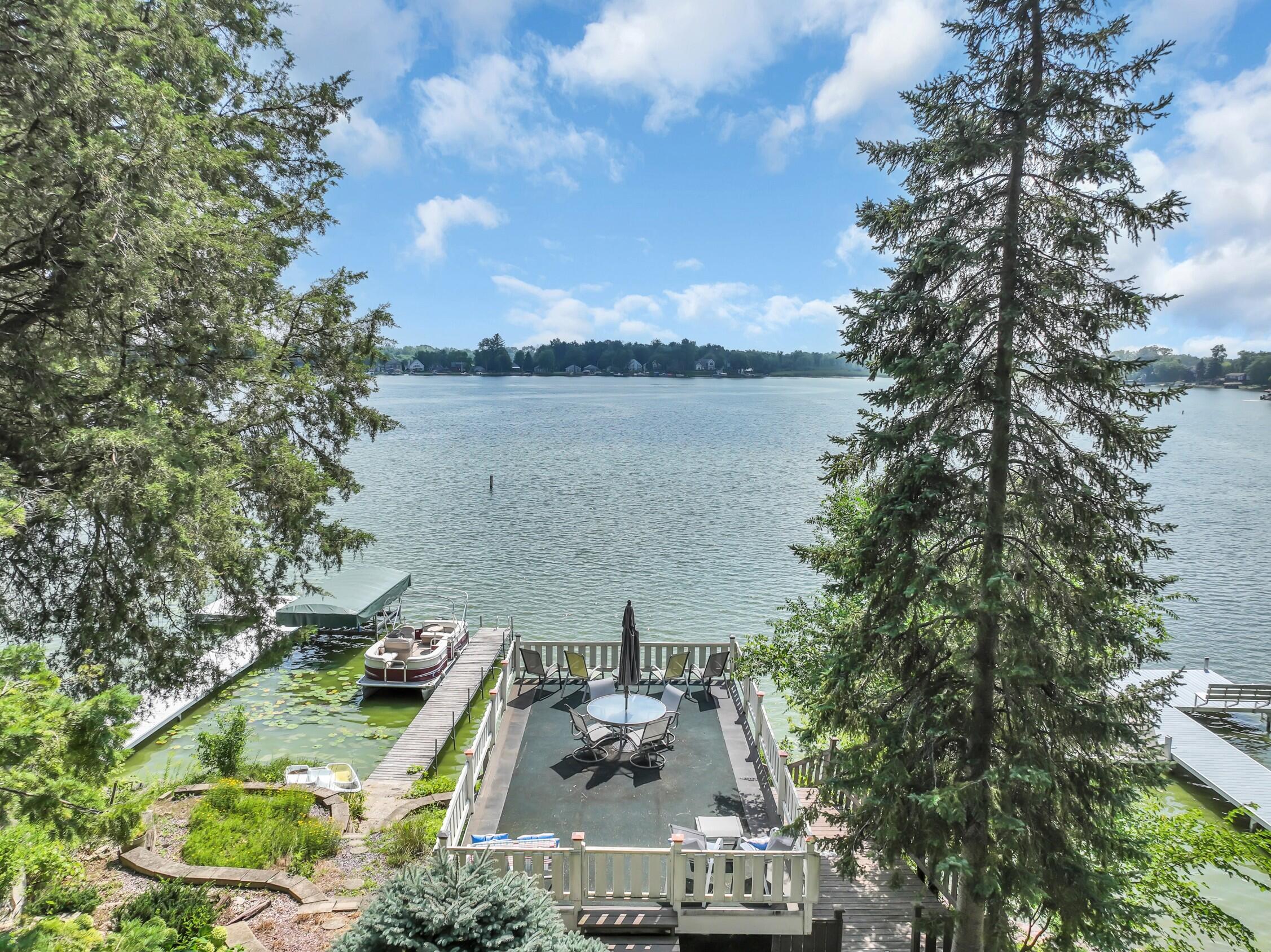 Wisconsin Lake Home for sale (MLS#: 1931871) at W989  Miramar Dr, in East Troy, Wisconsin. (31 of 38)