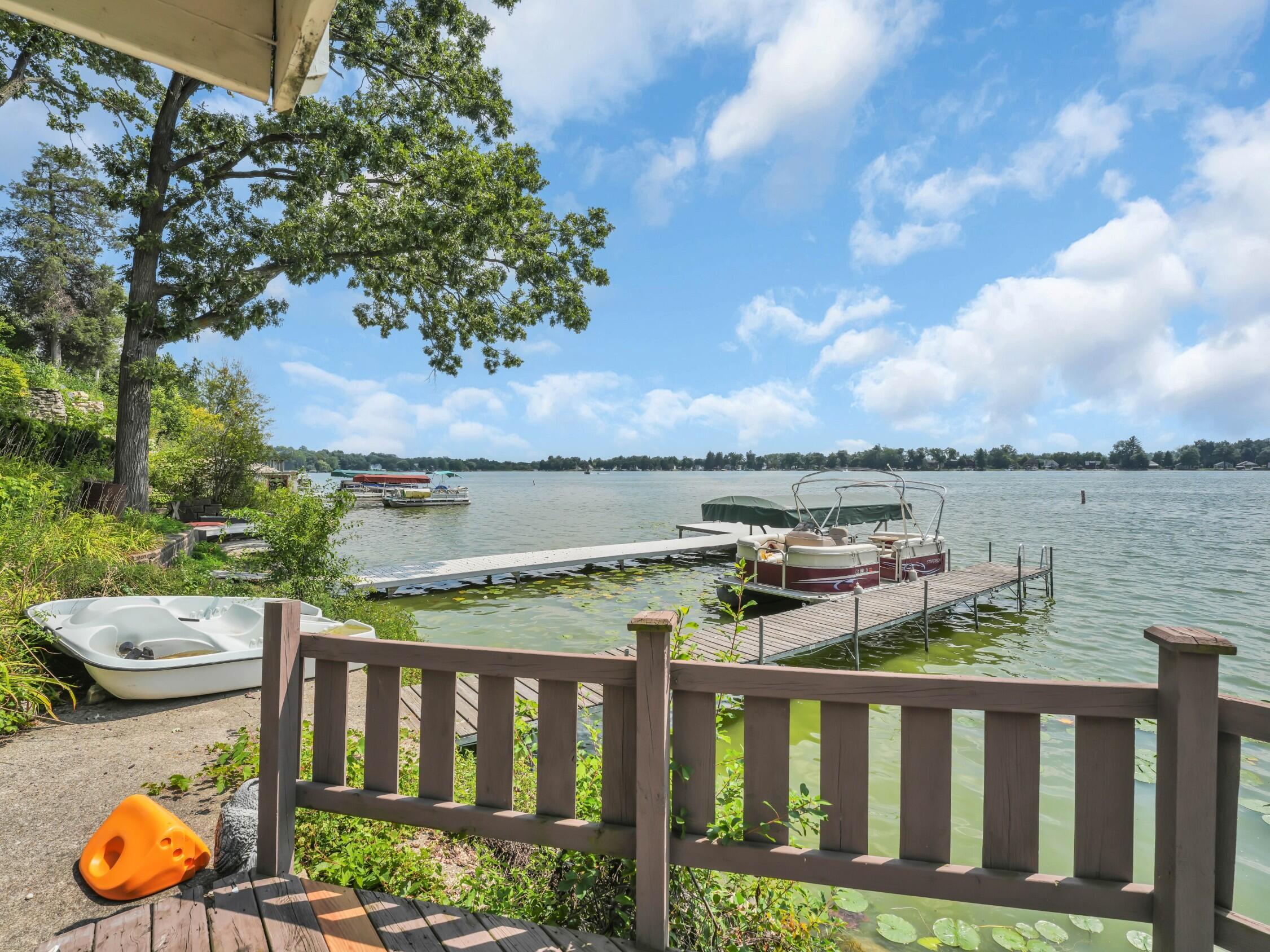 Wisconsin Lake Home for sale (MLS#: 1931871) at W989  Miramar Dr, in East Troy, Wisconsin. (9 of 38)