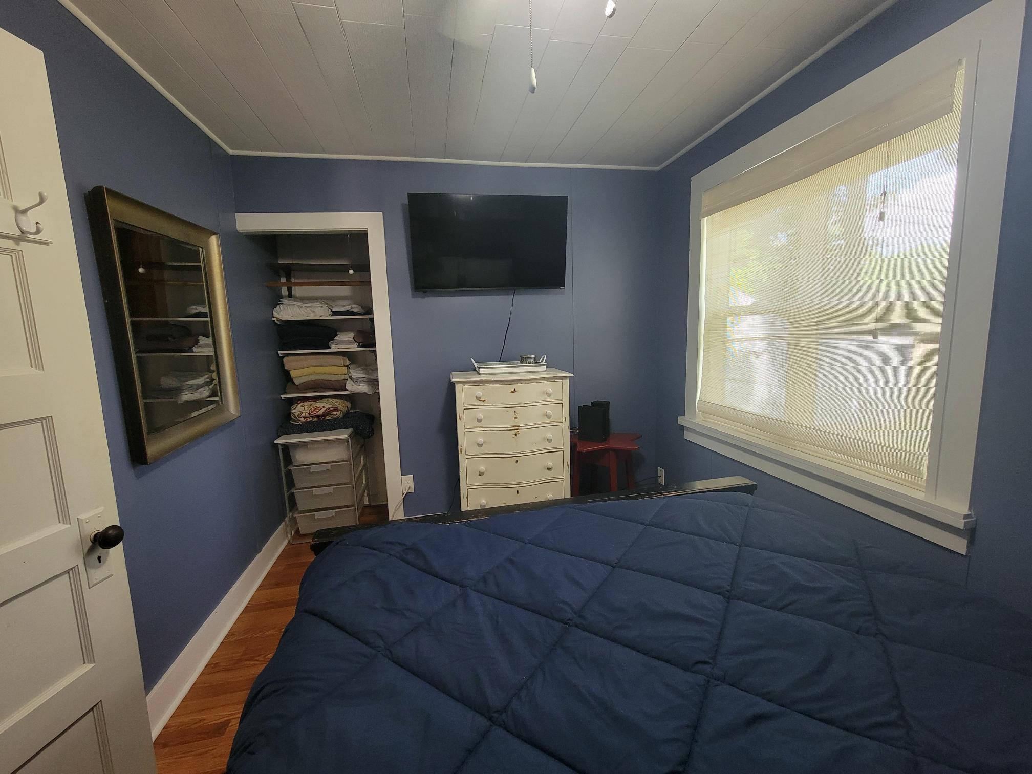 Wisconsin Lake Home for sale (MLS#: 1932181) at 1610  Jackson Park Dr, in Delavan, Wisconsin. (14 of 32)