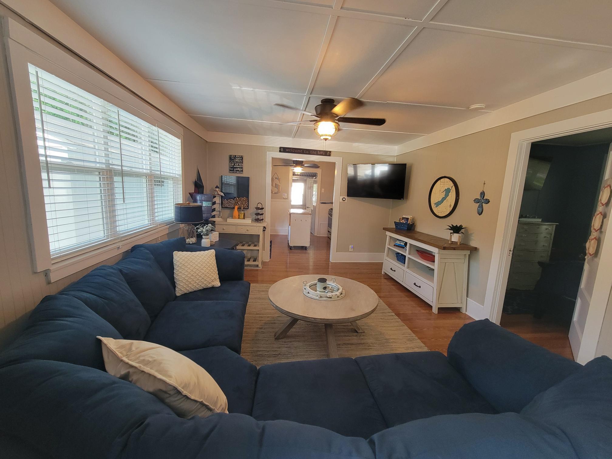 Wisconsin Lake Home for sale (MLS#: 1932181) at 1610  Jackson Park Dr, in Delavan, Wisconsin. (6 of 32)