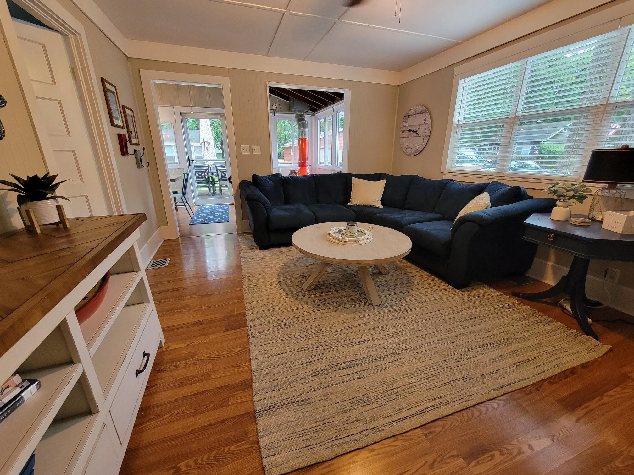Wisconsin Lake Home for sale (MLS#: 1932181) at 1610  Jackson Park Dr, in Delavan, Wisconsin. (10 of 32)