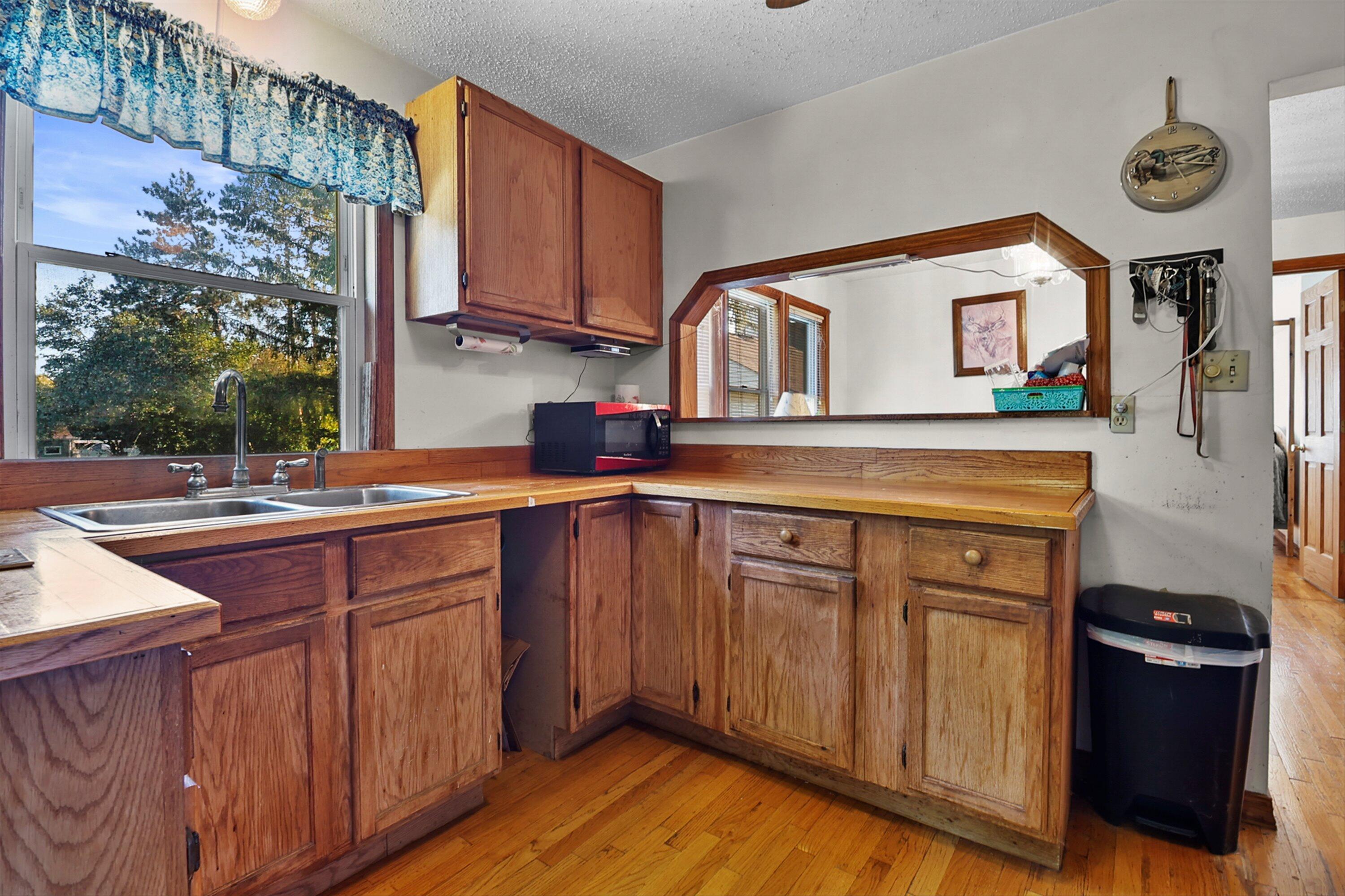 Wisconsin Lake Home for sale (MLS#: 1932191) at N3199  Hickory Rd, in Geneva, Wisconsin. (14 of 19)