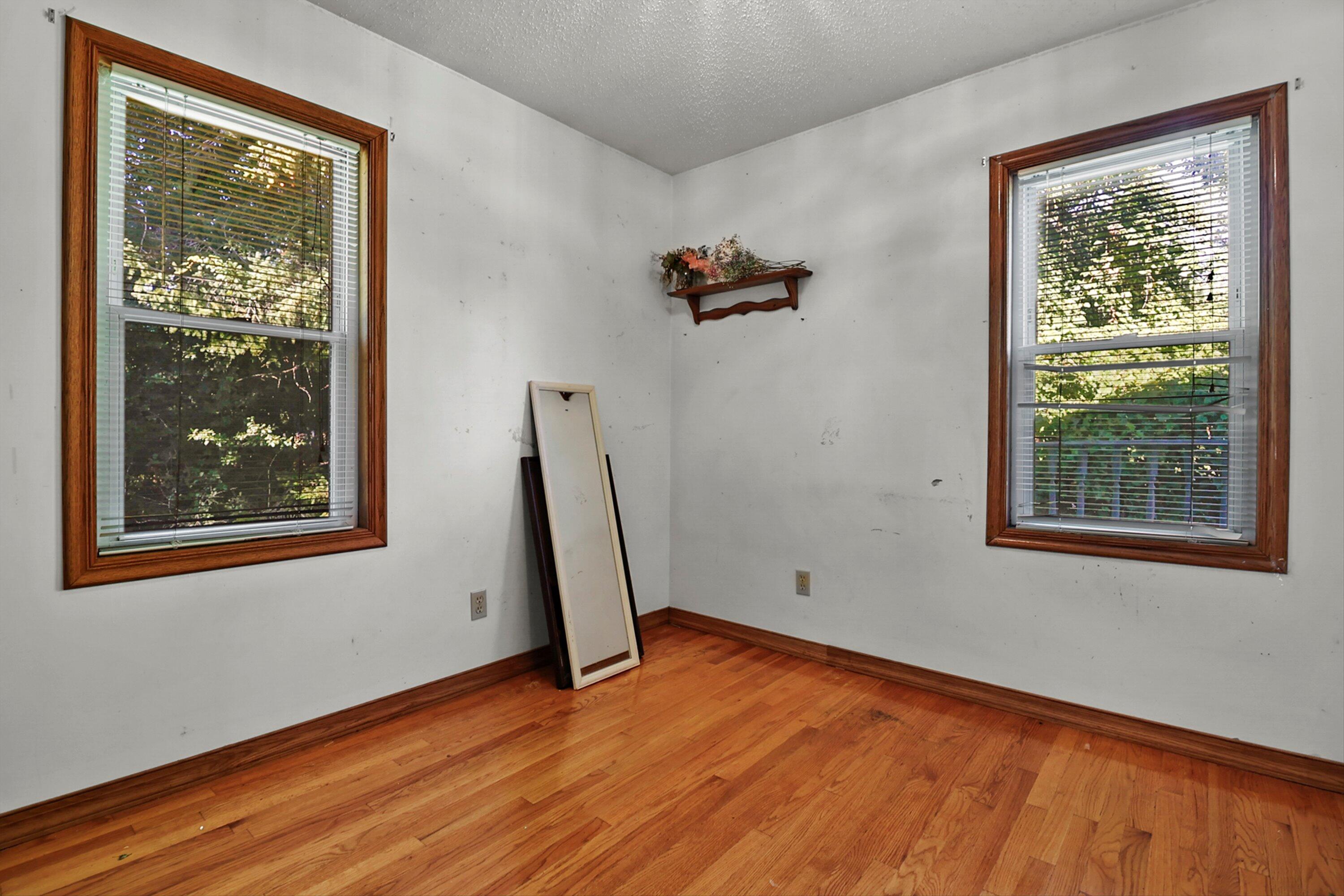 Wisconsin Lake Home for sale (MLS#: 1932191) at N3199  Hickory Rd, in Geneva, Wisconsin. (16 of 19)