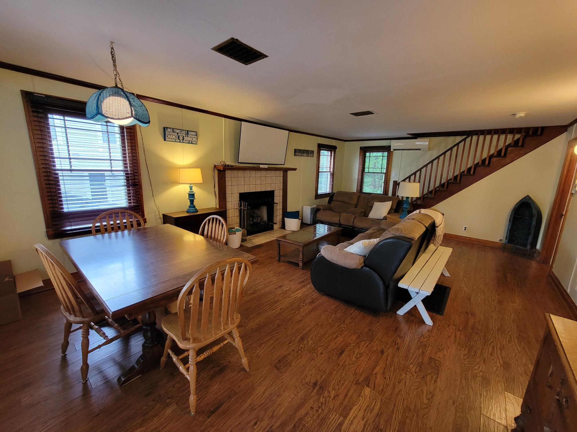 Wisconsin Lake Home for sale (MLS#: 1932237) at 1601  Jackson Park Dr, in Delavan, Wisconsin. (4 of 36)