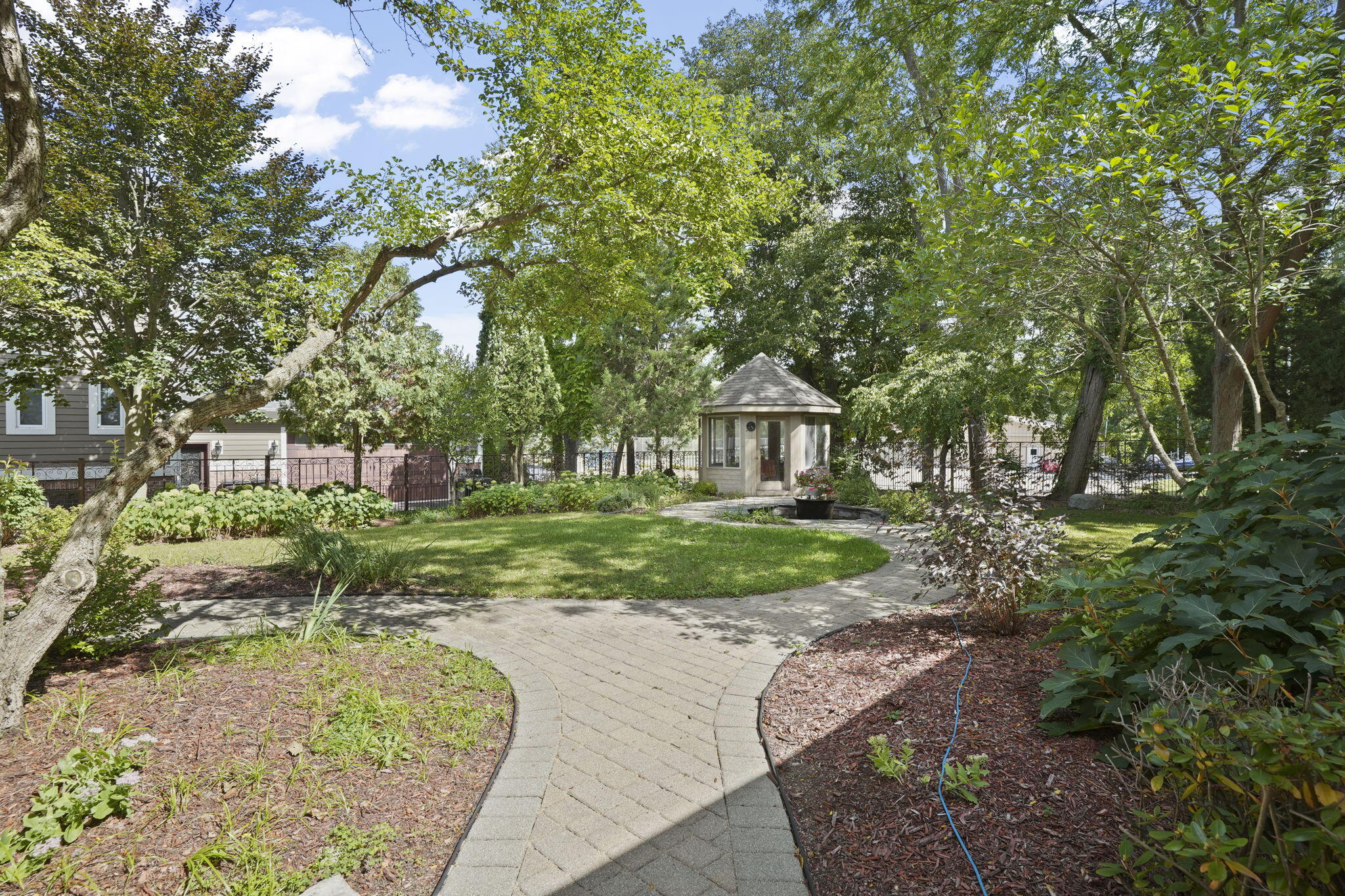 Wisconsin Lake Home for sale (MLS#: 1932520) at N9198  East Shore Rd, in East Troy, Wisconsin. (12 of 60)