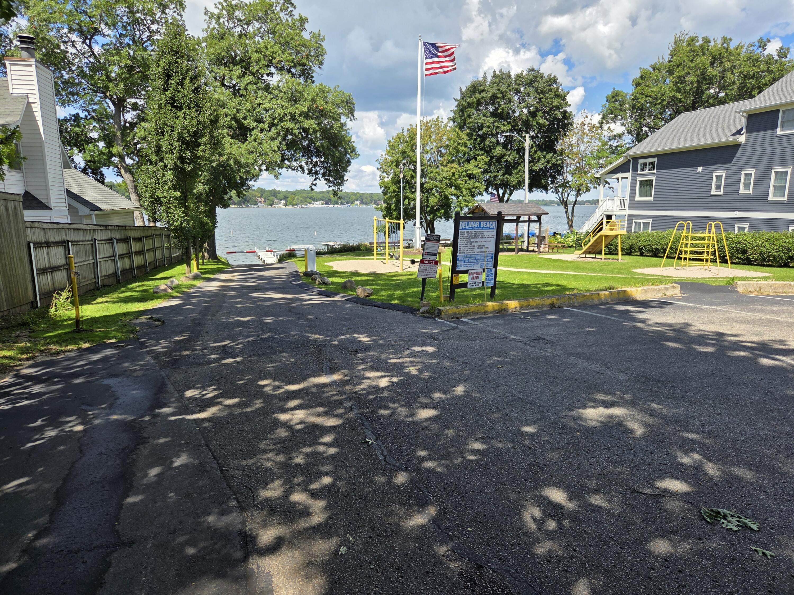Wisconsin Lake Home for sale (MLS#: 1932622) at 2816  Mabie St, in Delavan, Wisconsin. (25 of 30)