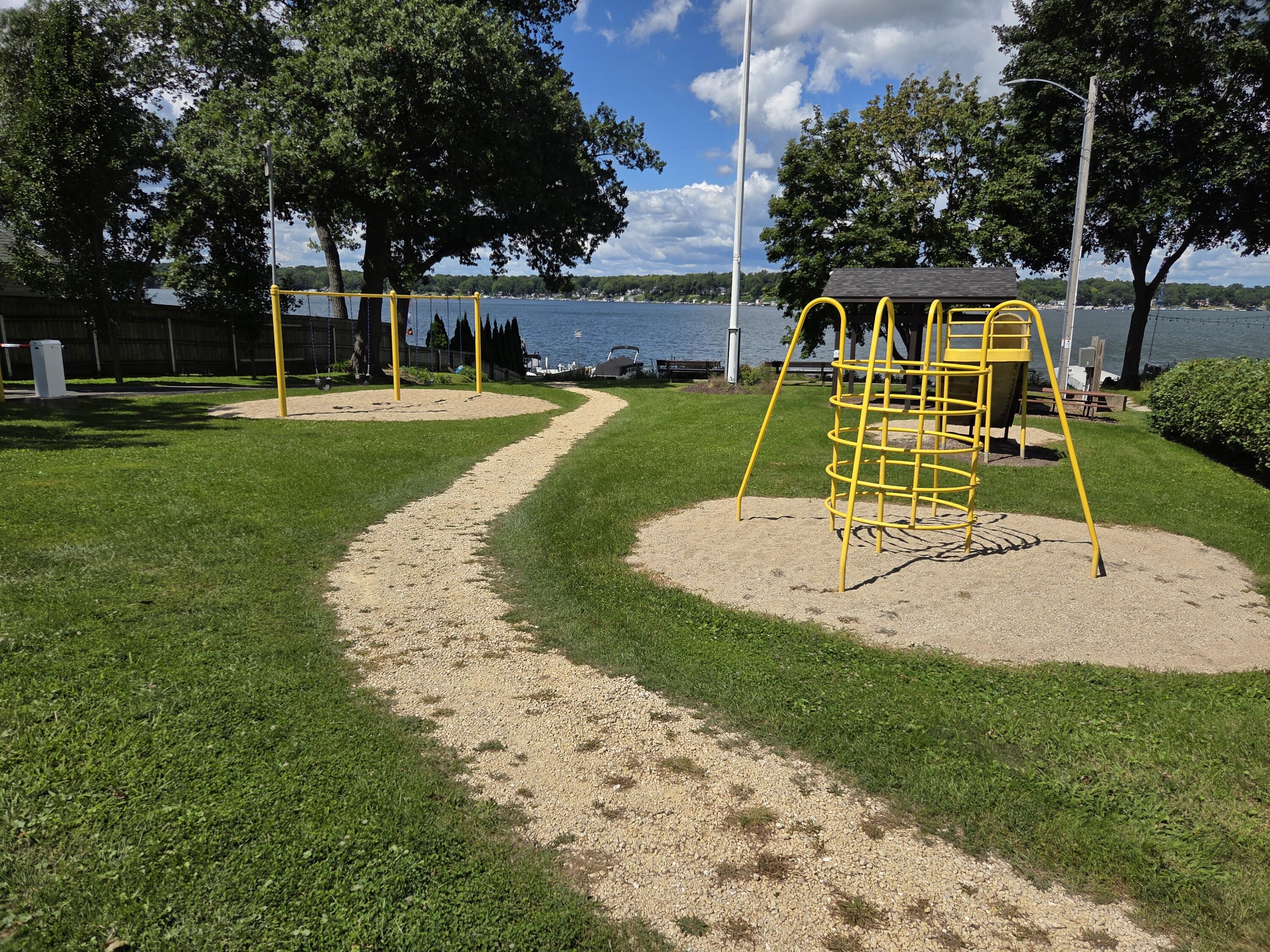 Wisconsin Lake Home for sale (MLS#: 1932622) at 2816  Mabie St, in Delavan, Wisconsin. (27 of 30)