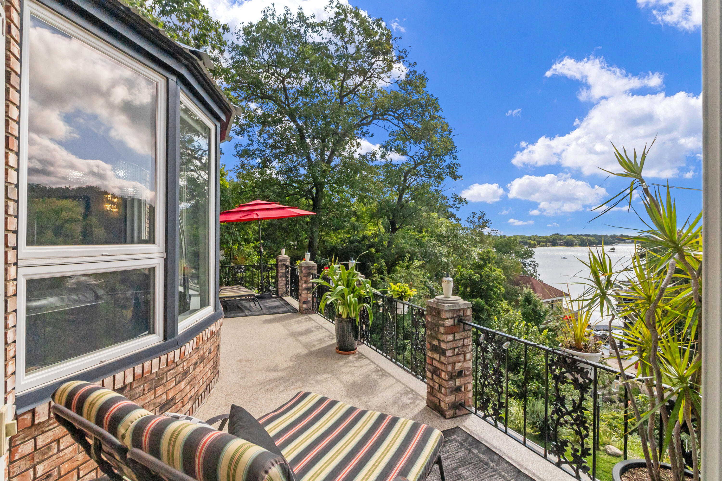 Wisconsin Lake Home for sale (MLS#: 1932639) at W5505  Rocky Rd, in La Grange, Wisconsin. (3 of 45)